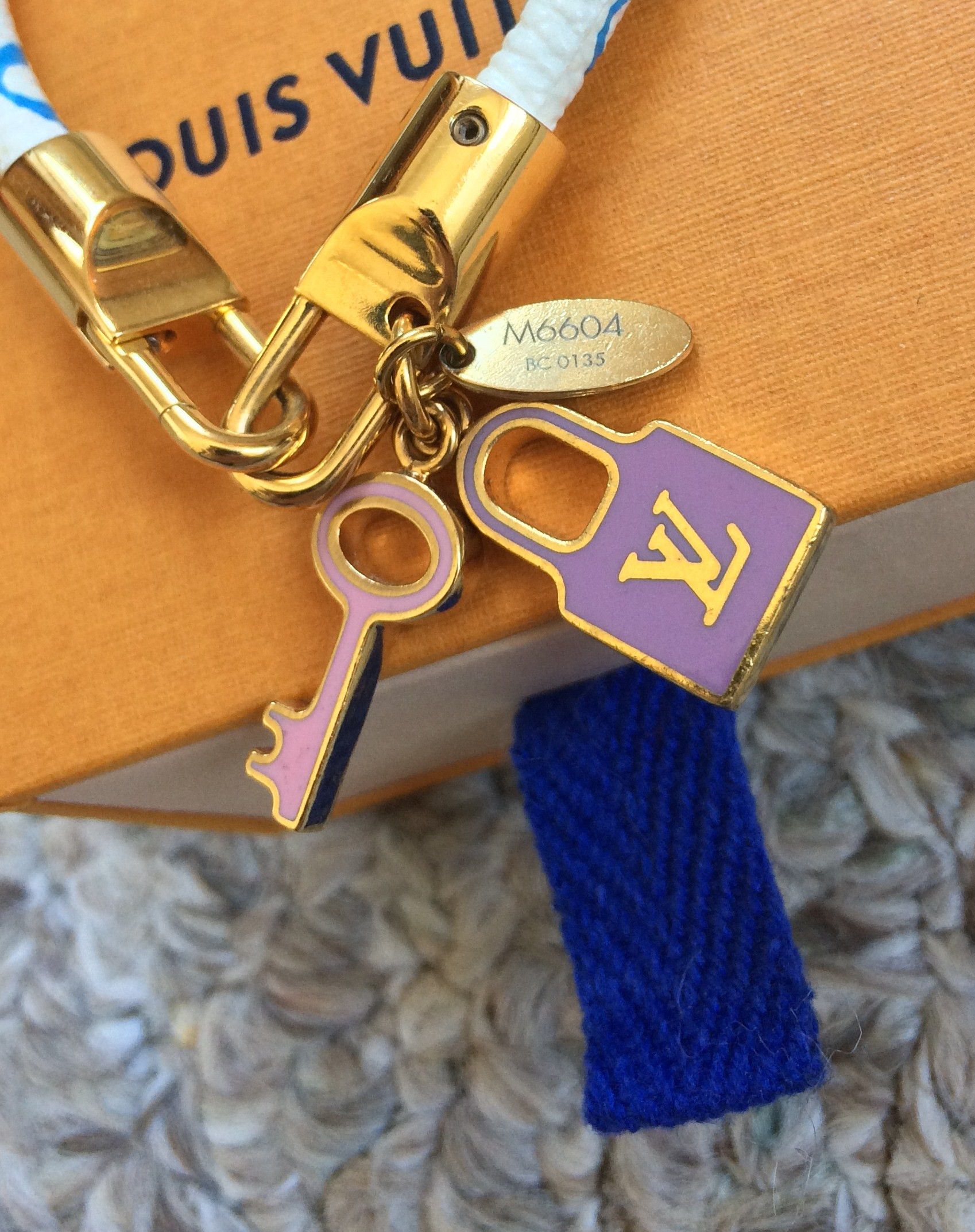 Louis Vuitton × Takashi Murakami S/S 2003 Louis Vuitton x Murakami Monogram Luck It Bracelet Size ONE SIZE - 3 Thumbnail