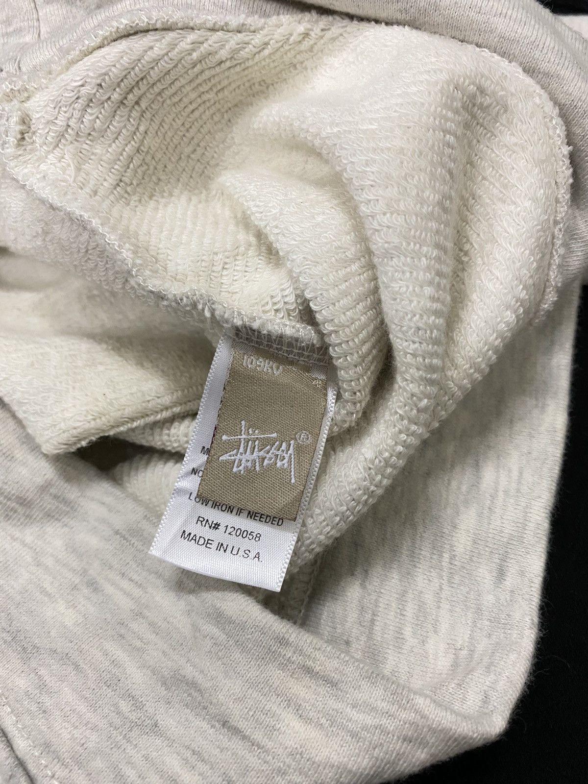 Stussy 🔥NEED GONE🔥VTG90s STUSSY USA BIG SPELLOUT LONGSLEEVE Size S / US 4 / IT 40 - 8 Thumbnail