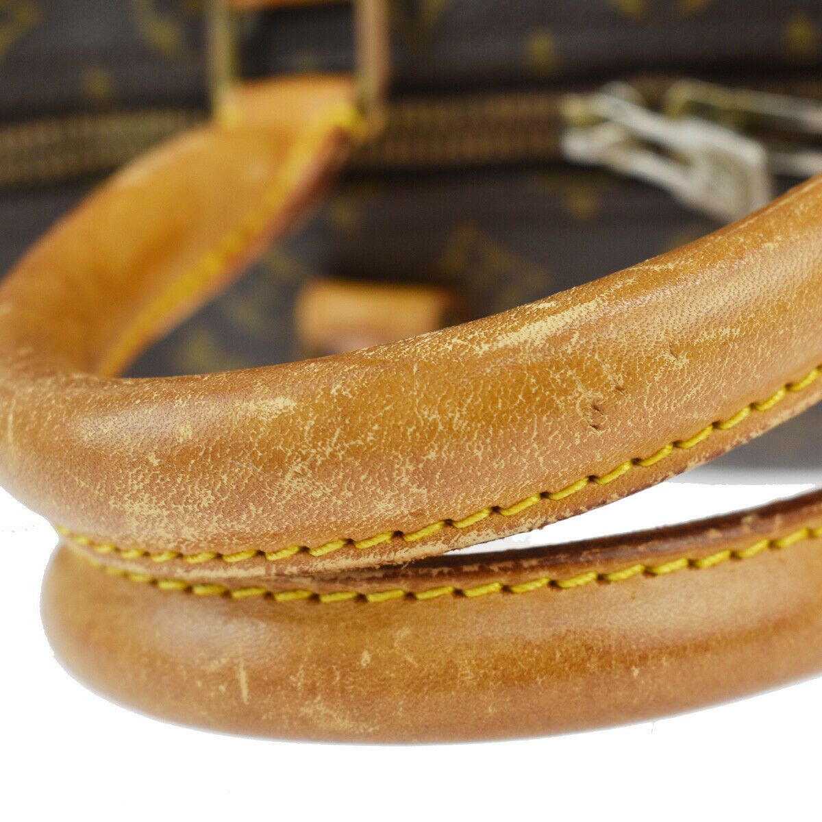 Louis Vuitton Louis Vuitton Keepall Monogram Bandouliere Duffle Bag Size ONE SIZE - 6 Thumbnail
