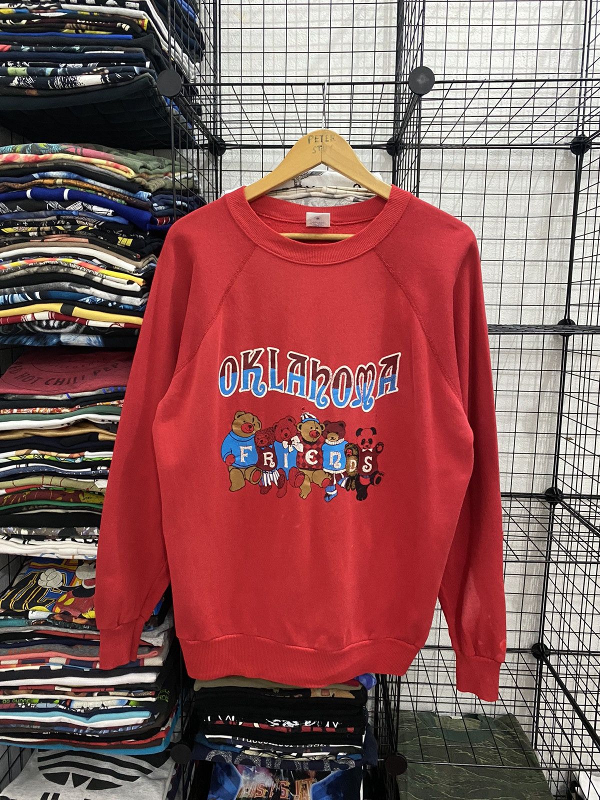 Vintage VINTAGE 80’s OKLAHOMA FRIENDS SWEATER Size US XL / EU 56 / 4 - 1 Thumbnail