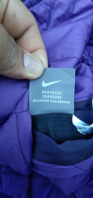 NIKE WOMAN REVERSIBLE QUILTED JACKET
