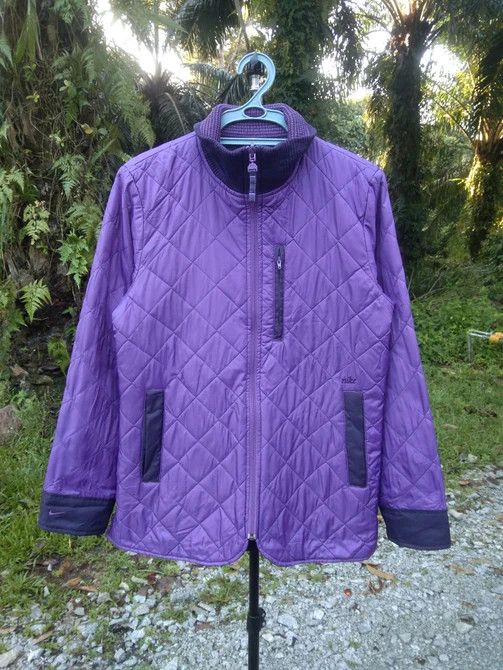 NIKE WOMAN REVERSIBLE QUILTED JACKET