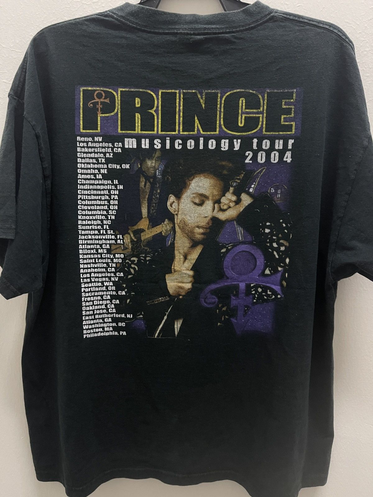 Vintage vintage Y2K prince musicology tour04 rare shirt Size US XL / EU 56 / 4 - 2 Preview