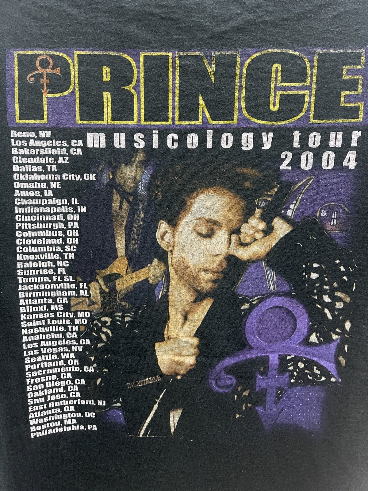 Vintage vintage Y2K prince musicology tour04 rare shirt Size US XL / EU 56 / 4 - 6 Thumbnail