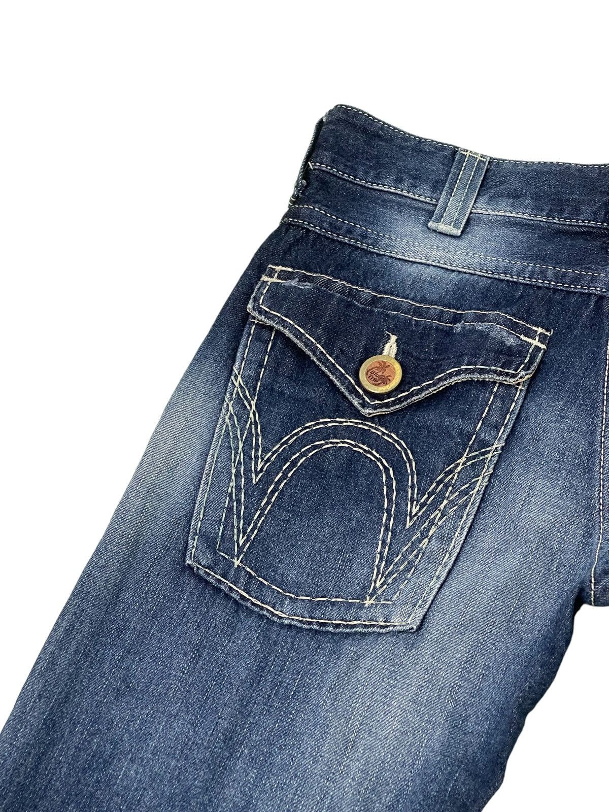 Edwin Flare Jeans Edwin Wash Clawmark Denim Boot Cut 2🟦6 Size US 33 - 20 Thumbnail