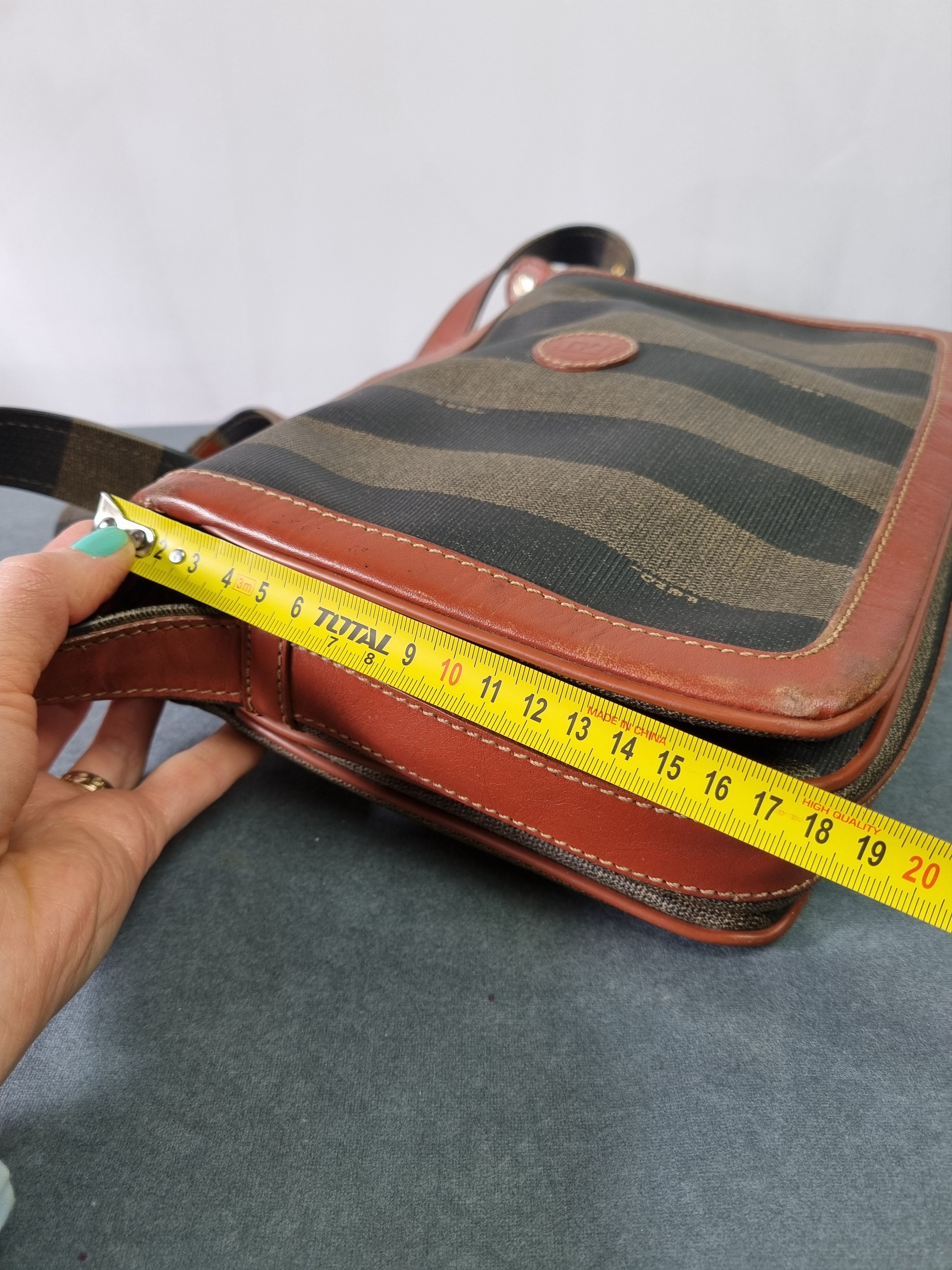 Fendi × Leather × Vintage 90s Vintage FENDI Leather Straps Shoulder Bag Size ONE SIZE - 8 Thumbnail