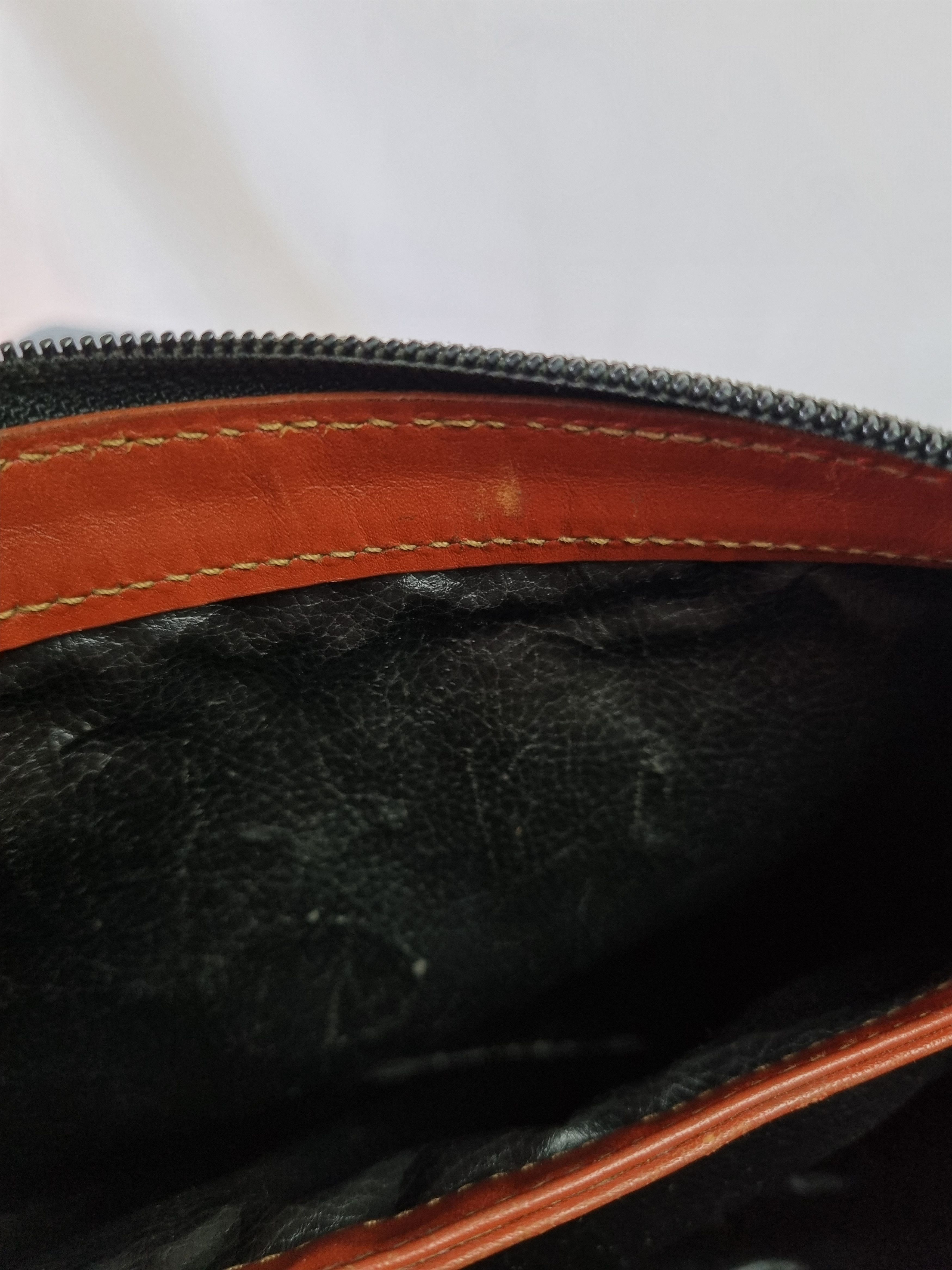 Fendi × Leather × Vintage 90s Vintage FENDI Leather Straps Shoulder Bag Size ONE SIZE - 15 Thumbnail