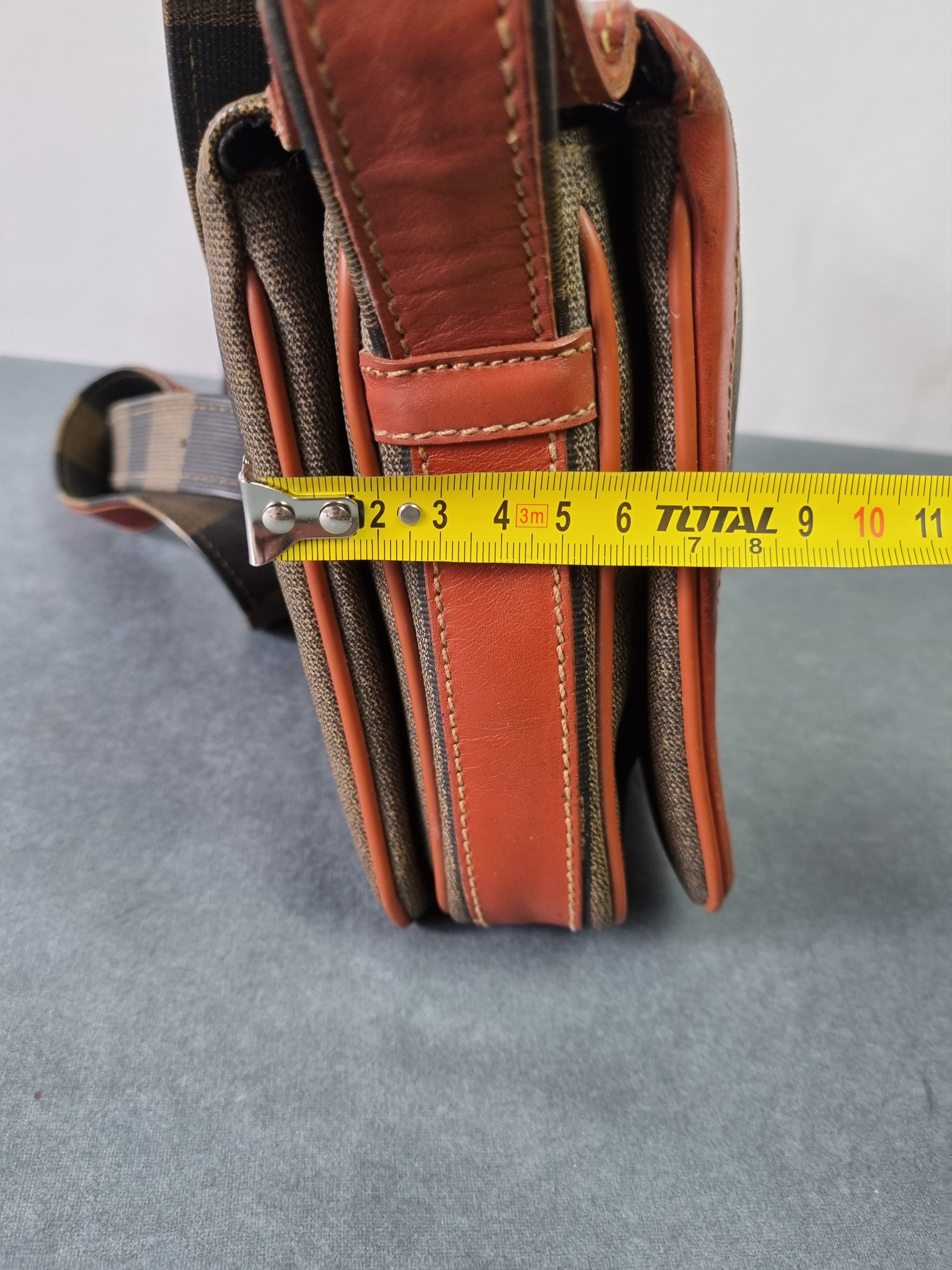 Fendi × Leather × Vintage 90s Vintage FENDI Leather Straps Shoulder Bag Size ONE SIZE - 7 Thumbnail