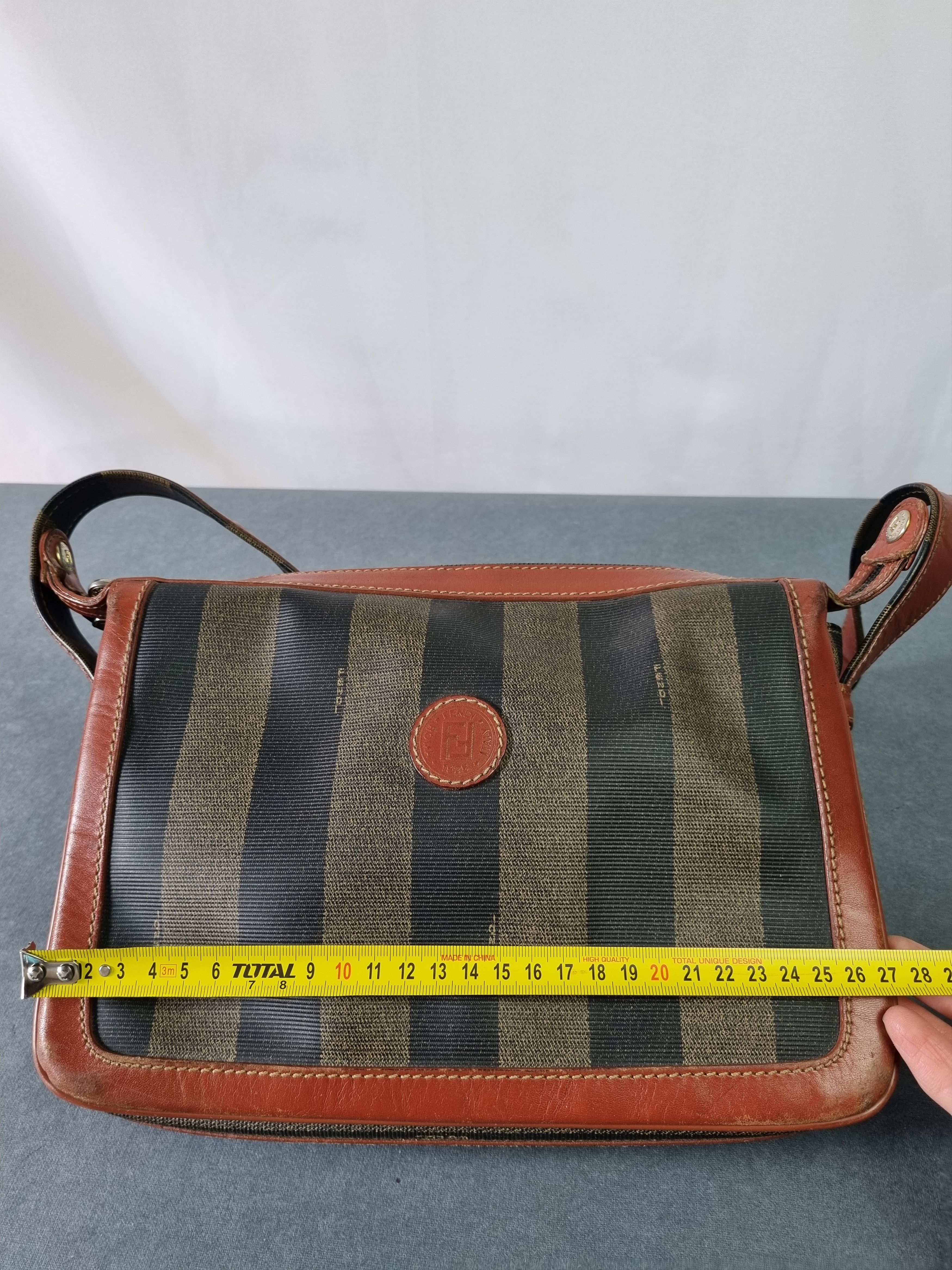 Fendi × Leather × Vintage 90s Vintage FENDI Leather Straps Shoulder Bag Size ONE SIZE - 6 Thumbnail