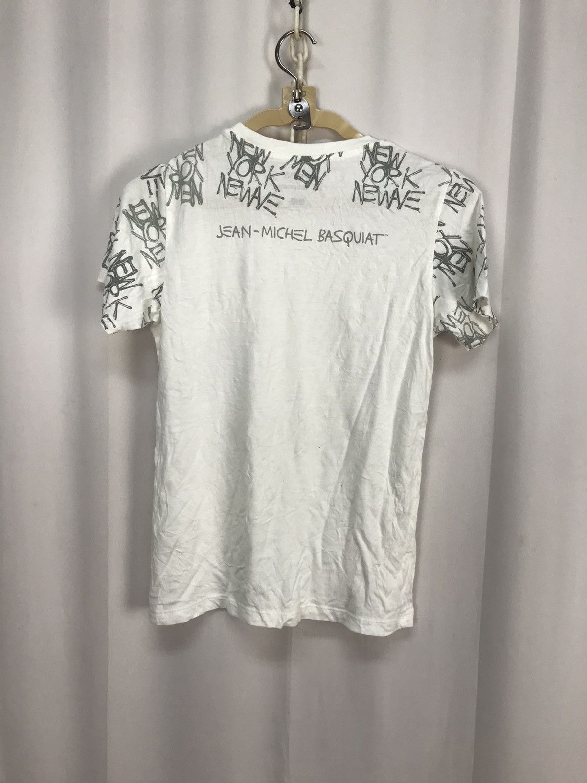 Jean-Michel Basquiat × Uniqlo Ut x Jean Michel basquiat printed shirt Size US XS / EU 42 / 0 - 7 Thumbnail