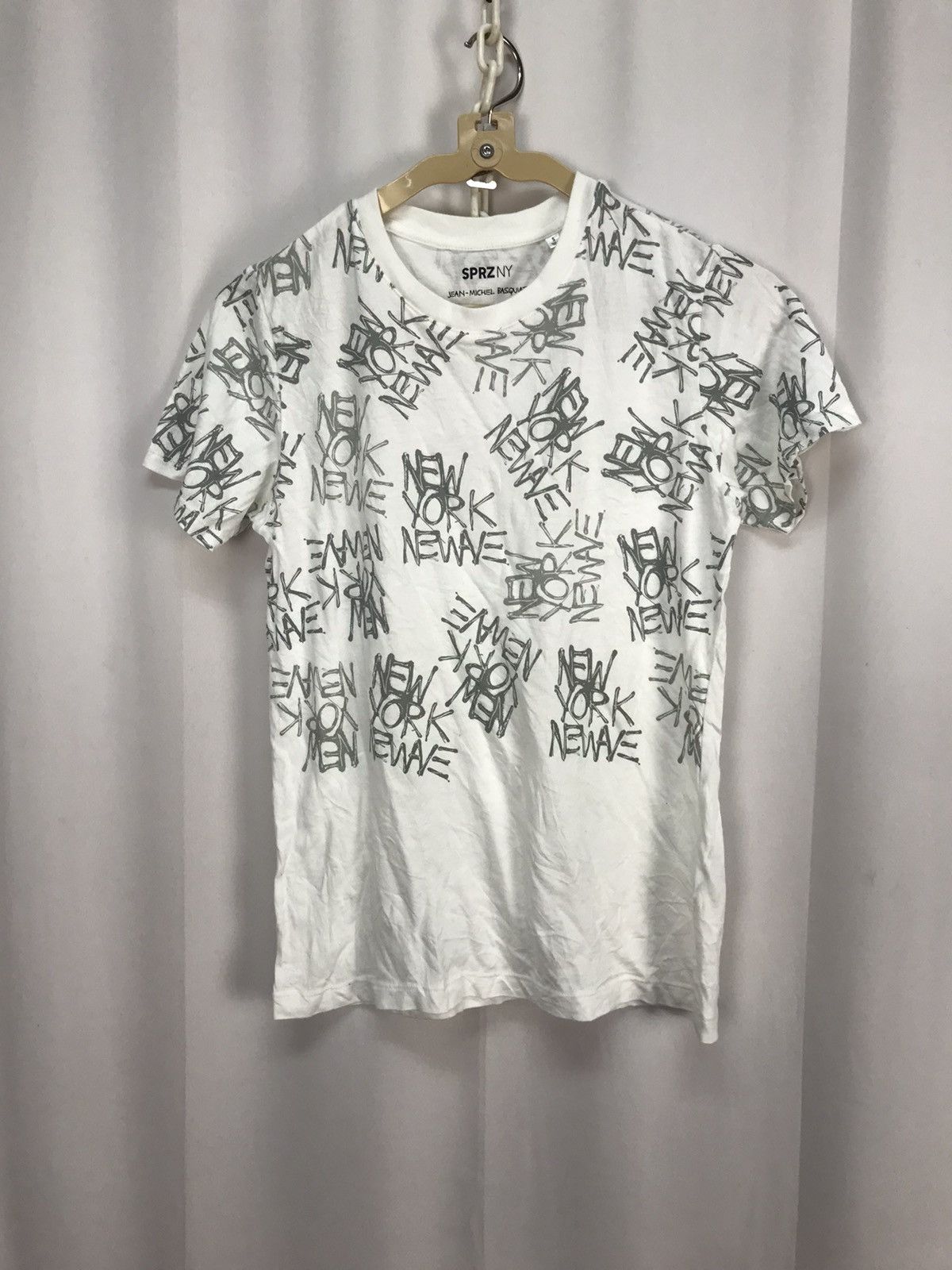 Jean-Michel Basquiat × Uniqlo Ut x Jean Michel basquiat printed shirt Size US XS / EU 42 / 0 - 6 Thumbnail