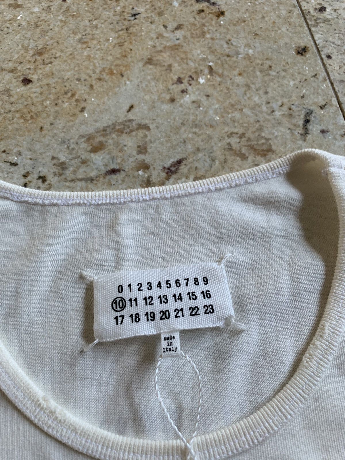 Maison Margiela o1rshd “You Are Not Powerless” Tee LS in White Rainbow Logo Size US S / EU 44-46 / 1 - 5 Thumbnail
