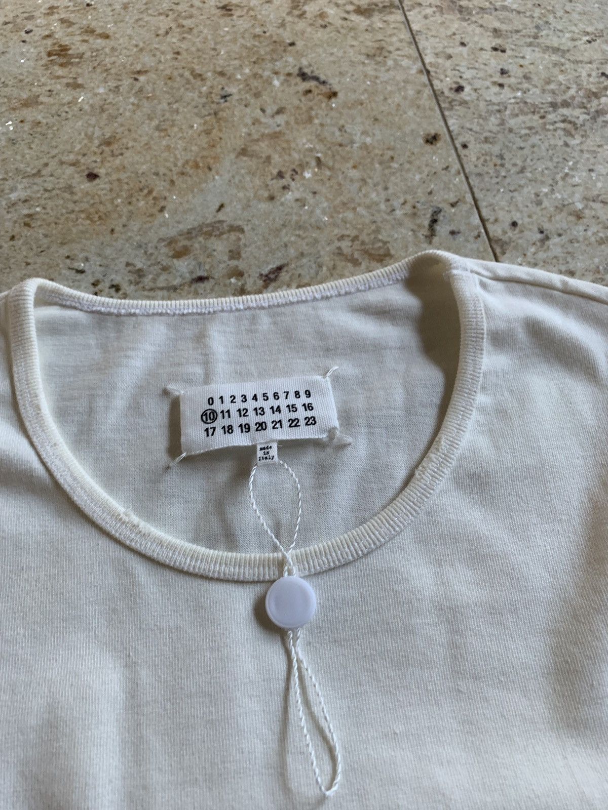Maison Margiela o1rshd “You Are Not Powerless” Tee LS in White Rainbow Logo Size US S / EU 44-46 / 1 - 4 Thumbnail