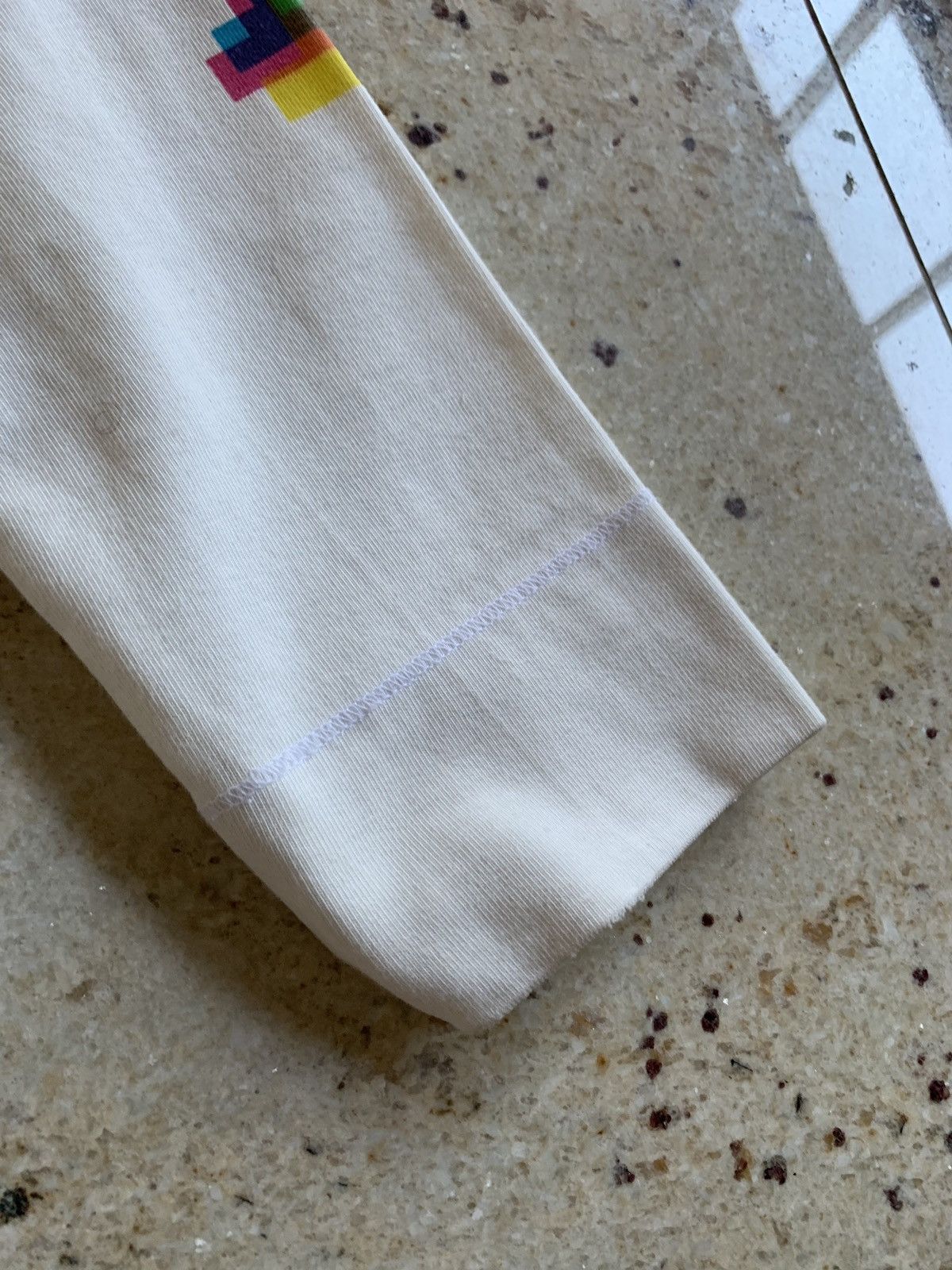 Maison Margiela o1rshd “You Are Not Powerless” Tee LS in White Rainbow Logo Size US S / EU 44-46 / 1 - 10 Thumbnail