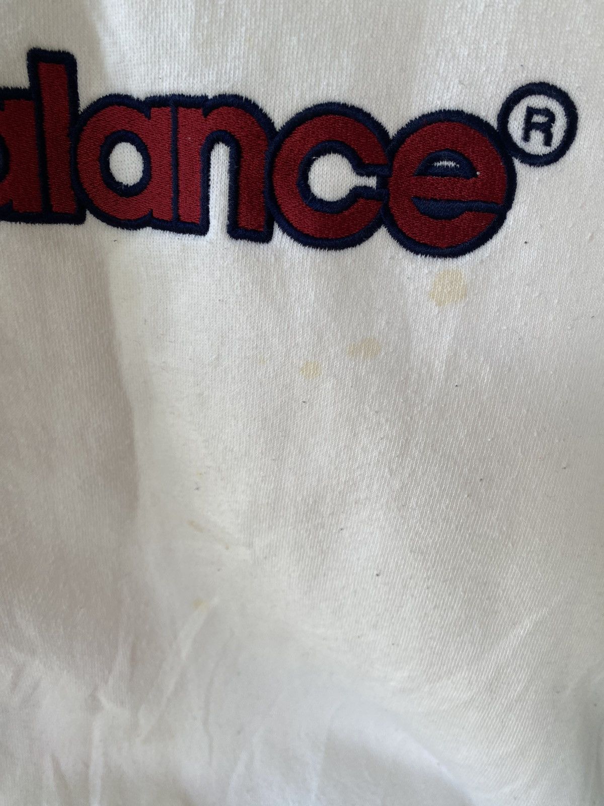 New Balance Vintage 90s New Balance Embroidery Big Logo Spellout V-neck Size US L / EU 52-54 / 3 - 5 Thumbnail