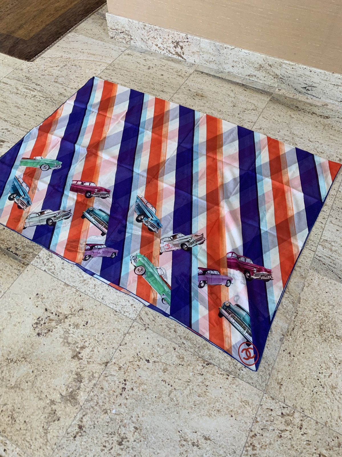 Chanel Cars All Over Scarf in Multicolor Size ONE SIZE - 5 Thumbnail