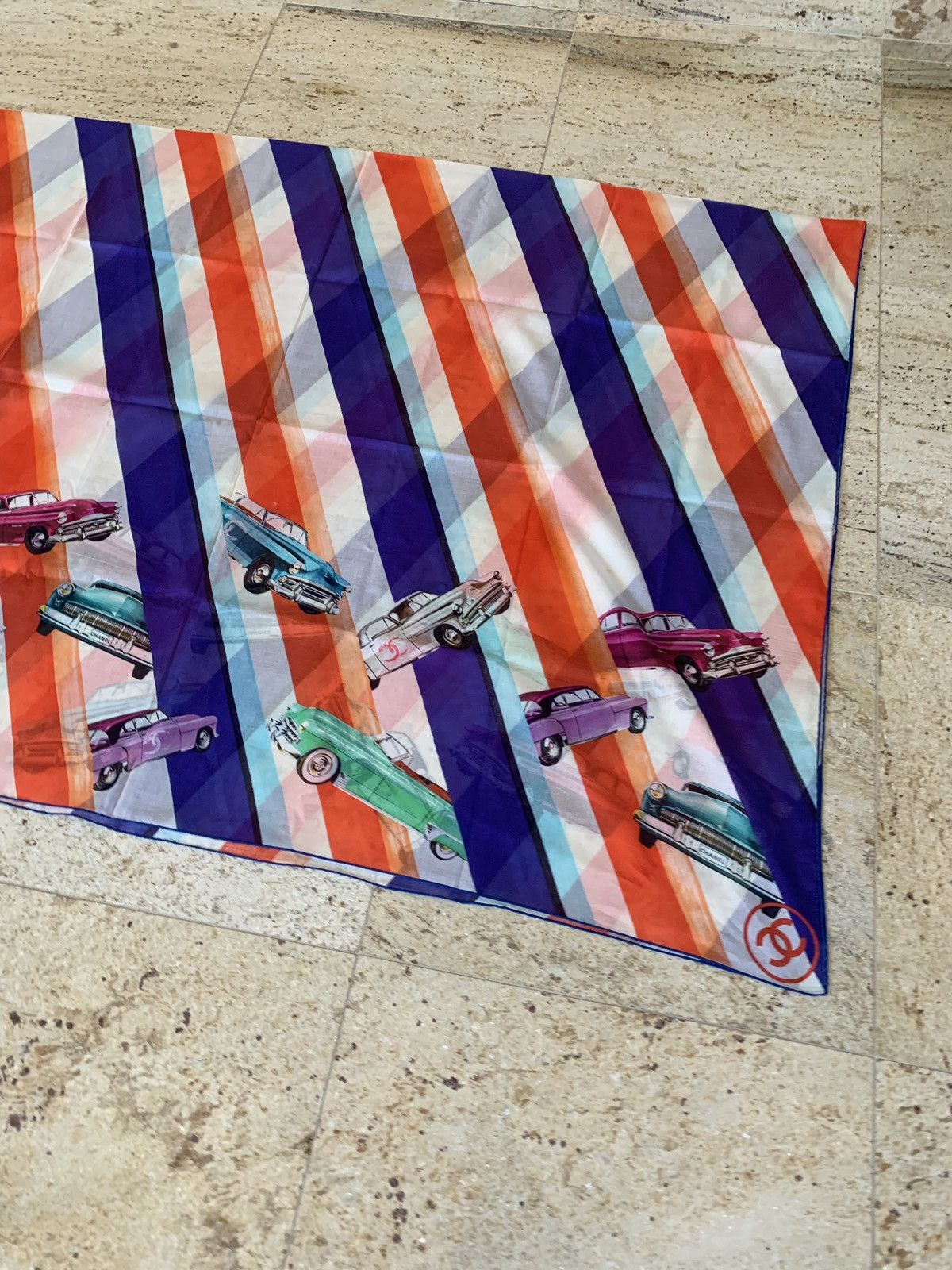 Chanel Cars All Over Scarf in Multicolor Size ONE SIZE - 6 Thumbnail