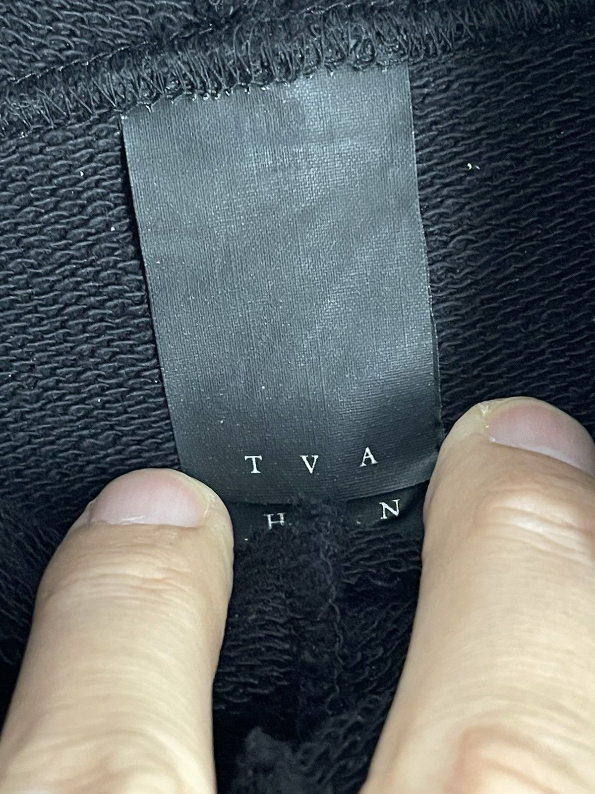 The Viridi-anne Like New, Black Masked Neck Sweatshirt - FINAL DROP Size US L / EU 52-54 / 3 - 13 Thumbnail