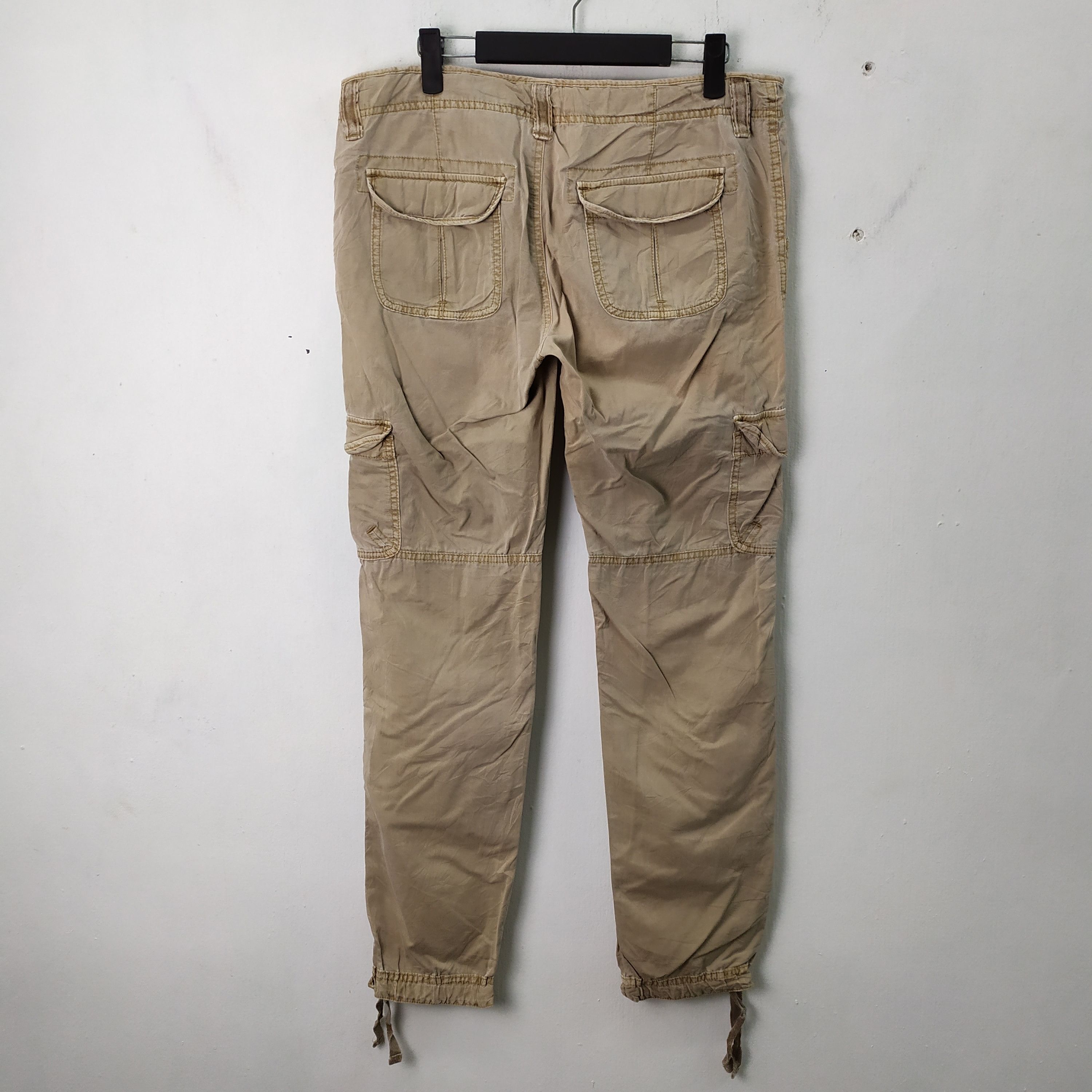 Japanese Brand JAPANESE BRAND BONDAGE CARGO PANTS Size US 29 - 4 Thumbnail