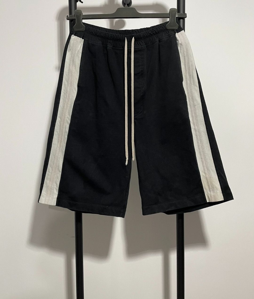 Rick Owens Rick Owens shorts Size US 30 / EU 46 - 1 Thumbnail