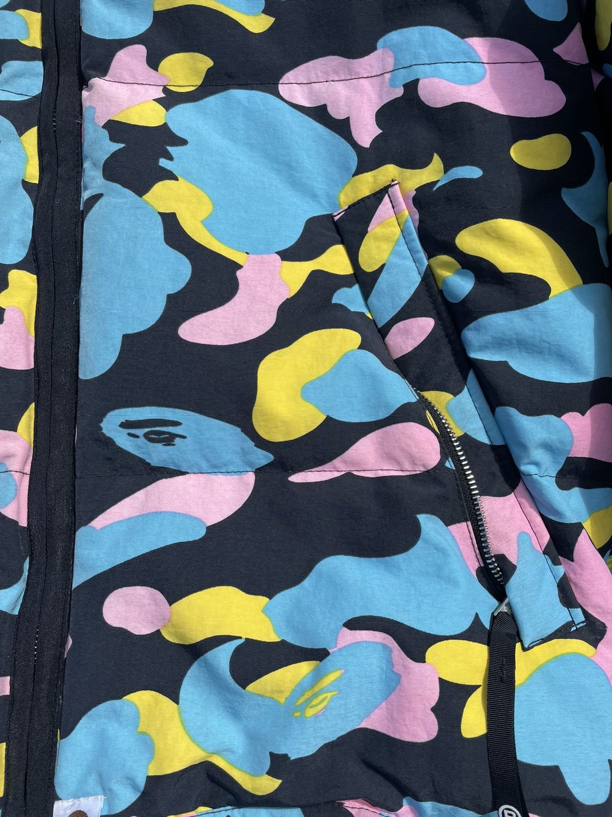 Bape AW04 Cotton Candy Puffer Size US M / EU 48-50 / 2 - 4 Thumbnail