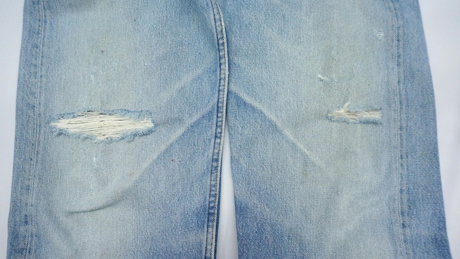 Levi's Vintage Clothing Levi's 501XX Vintage 90s Made in USA Jeans LF18 Size US 32 / EU 48 - 24 Thumbnail