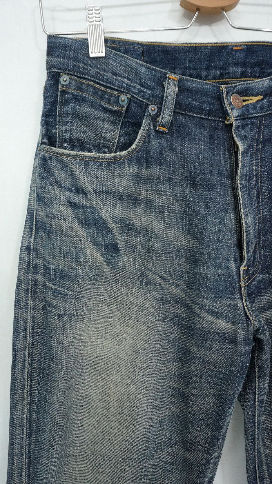 Levi's Vintage Clothing Levi's 552 Japan Vintage 90s Distressed Aging Jeans LF2 Size US 31 - 6 Thumbnail