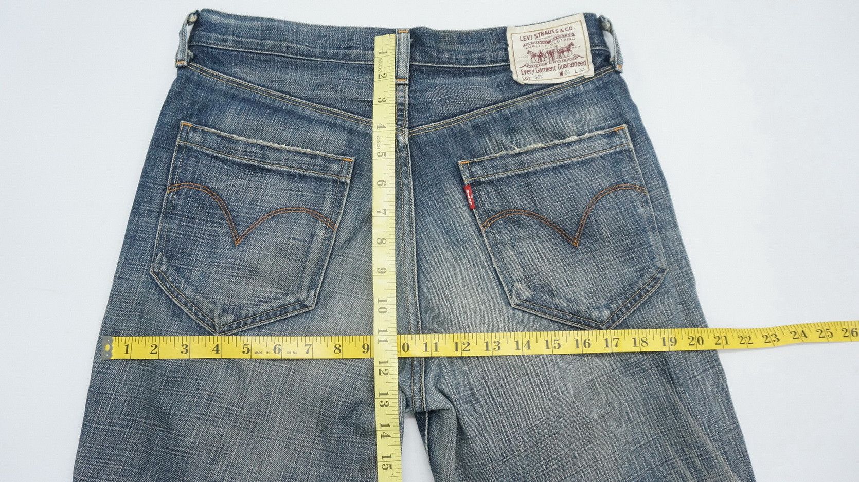 Levi's Vintage Clothing Levi's 552 Japan Vintage 90s Distressed Aging Jeans LF2 Size US 31 - 16 Thumbnail