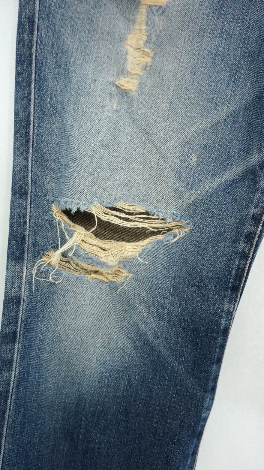 Edwin EDWIN Vintage Distressed Blown Knee Jeans Size US 30 / EU 46 - 6 Thumbnail