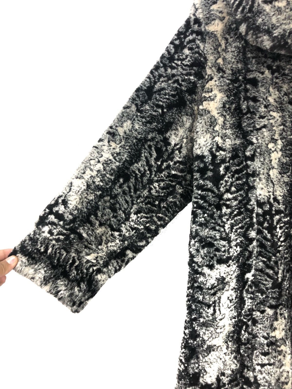 Designer × Handmade nice design winter jacket cw21 Size US L / EU 52-54 / 3 - 4 Thumbnail