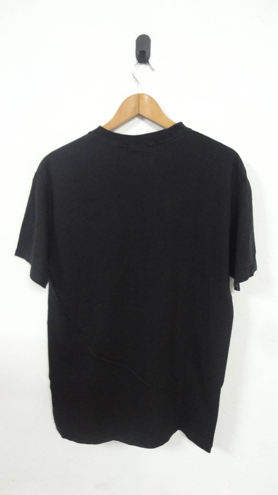 Band Tees × Vintage Vintage Y2k Staind Men's Band Art Black Short Sleeve T-shirt Size US L / EU 52-54 / 3 - 2 Thumbnail