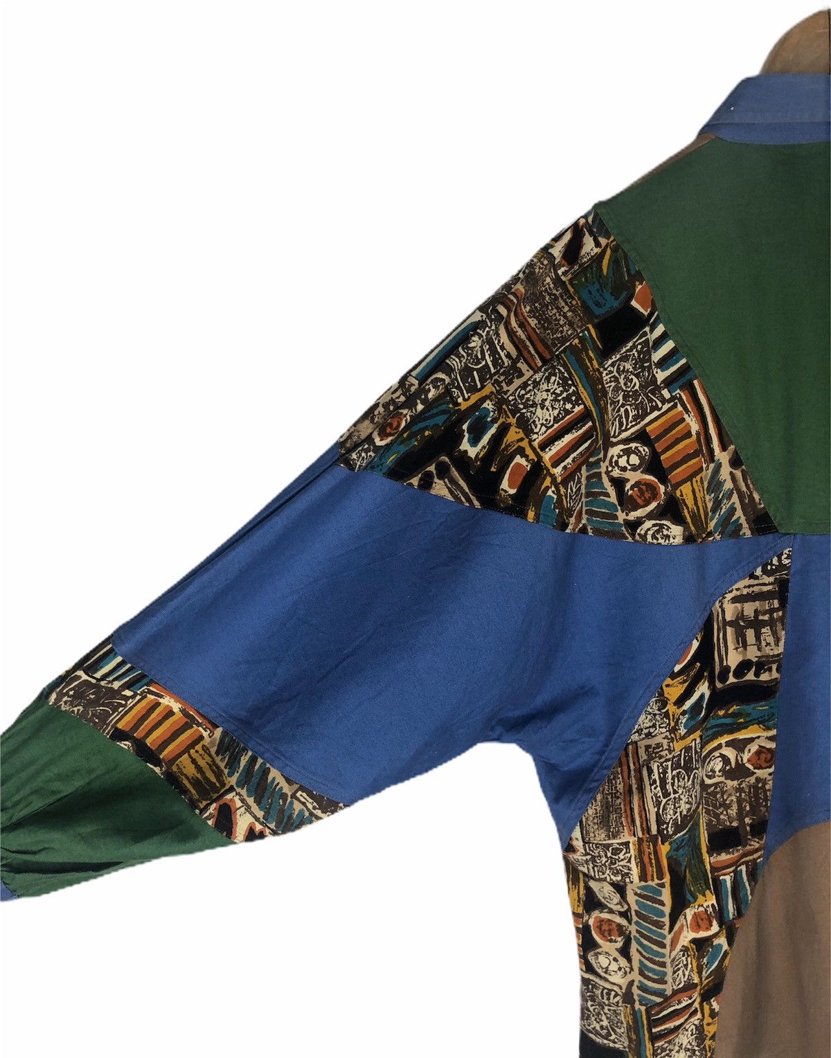 Japanese Brand Nice Design Full Print Button UP cw21 Size US L / EU 52-54 / 3 - 7 Thumbnail