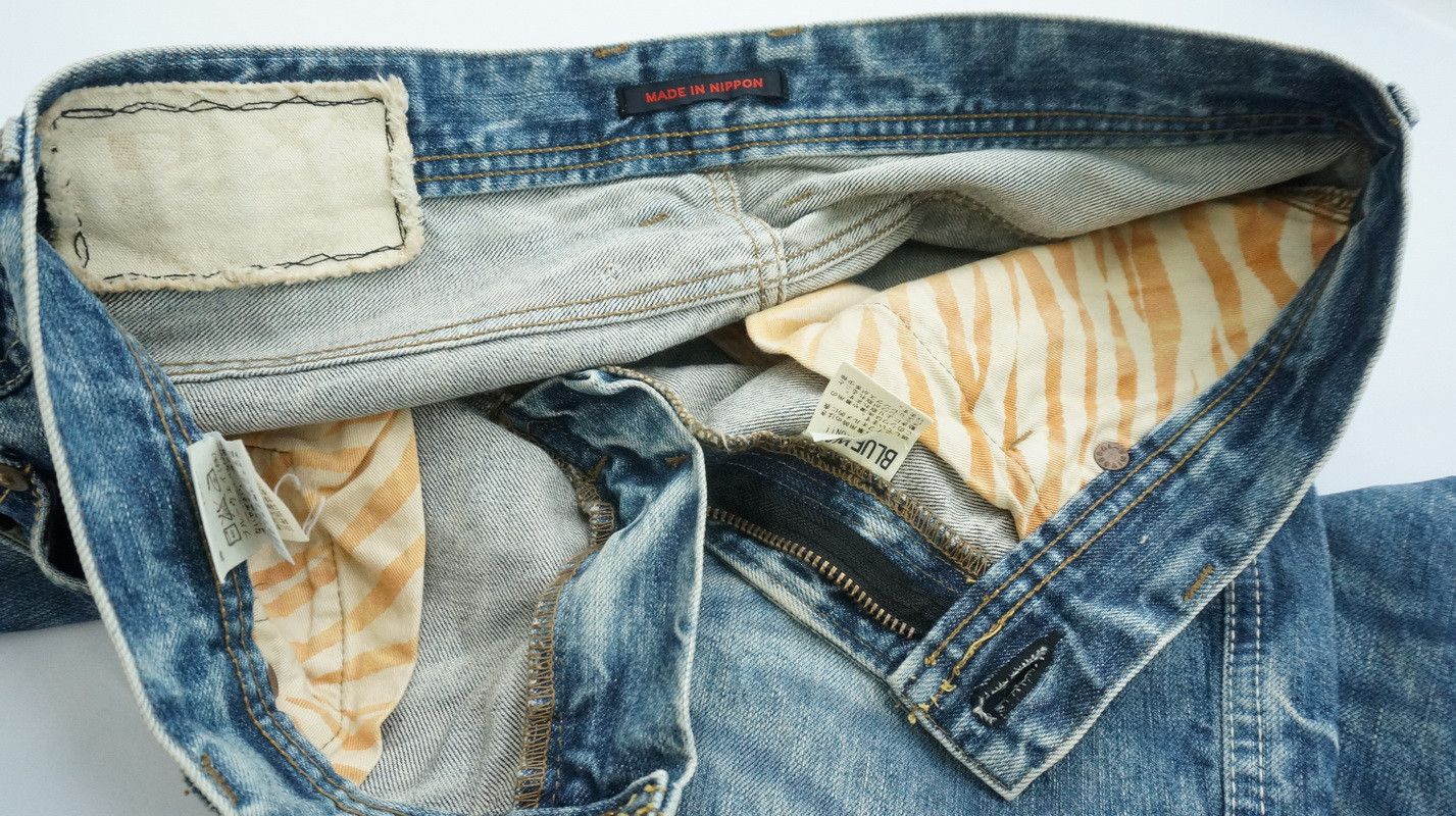 Japanese Brand Vintage BLUEWAY Full Whiskering Fade Distressed Denim Jeans Size US 32 / EU 48 - 21 Thumbnail