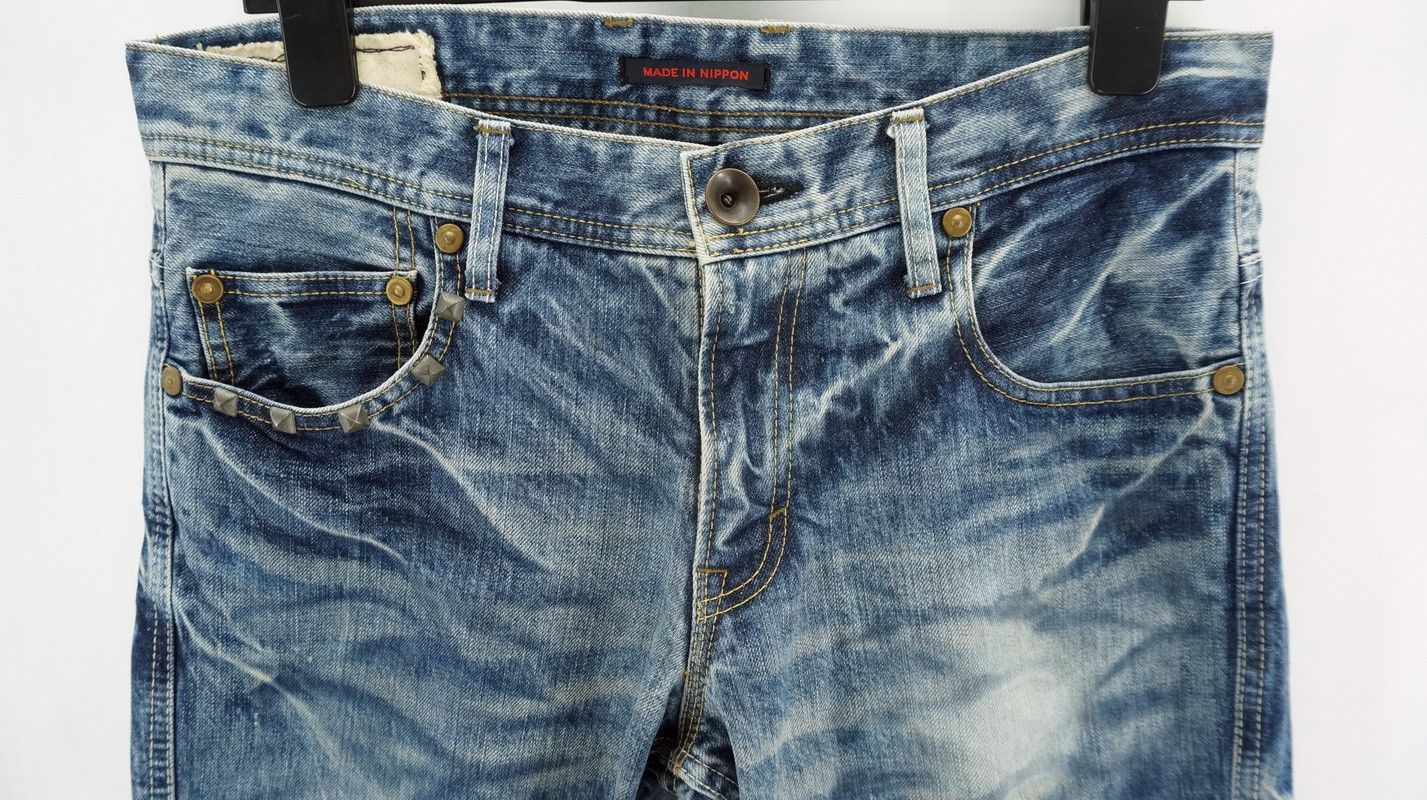 Japanese Brand Vintage BLUEWAY Full Whiskering Fade Distressed Denim Jeans Size US 32 / EU 48 - 3 Thumbnail