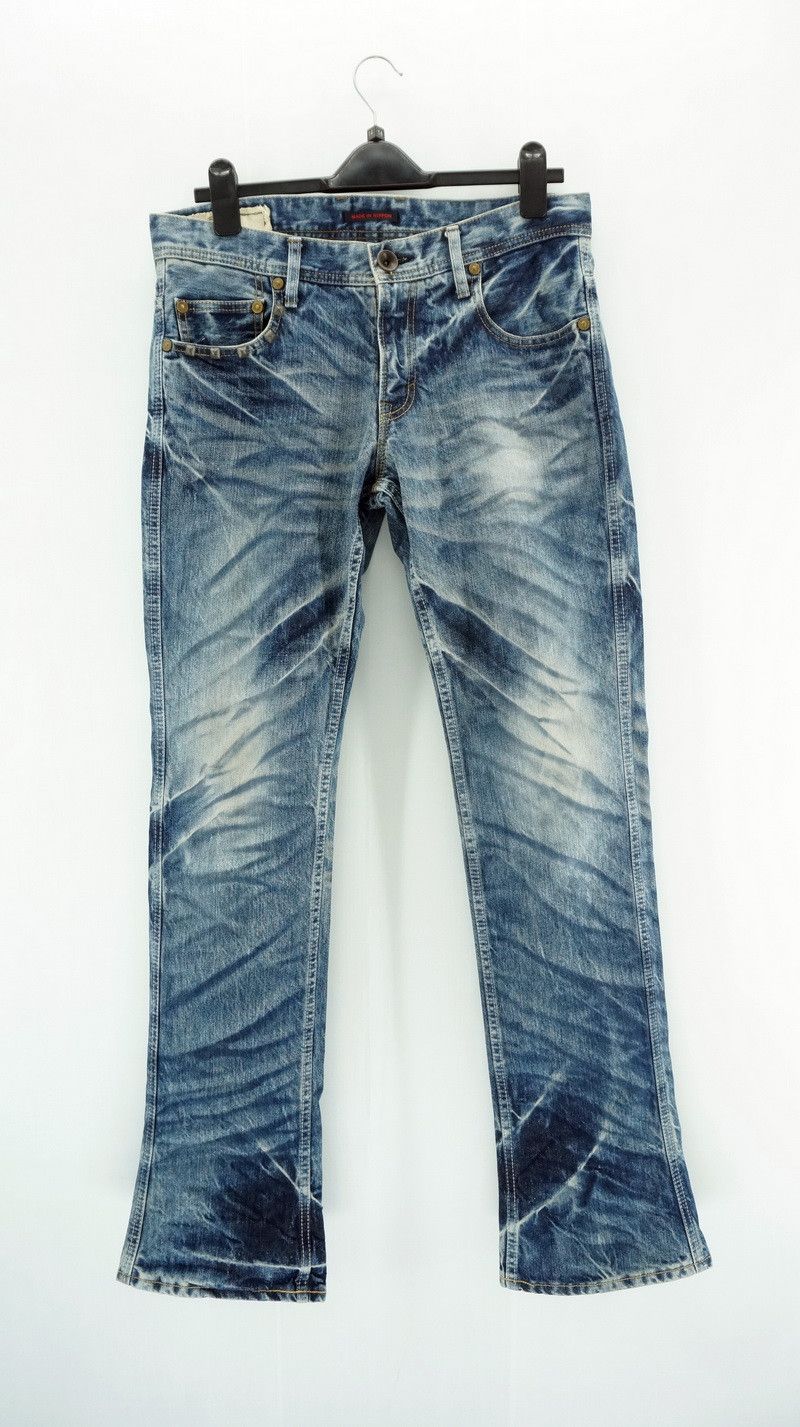image of Vintage Blueway Full Whiskering Fade Distressed Denim Jeans, Men's (Size 32)
