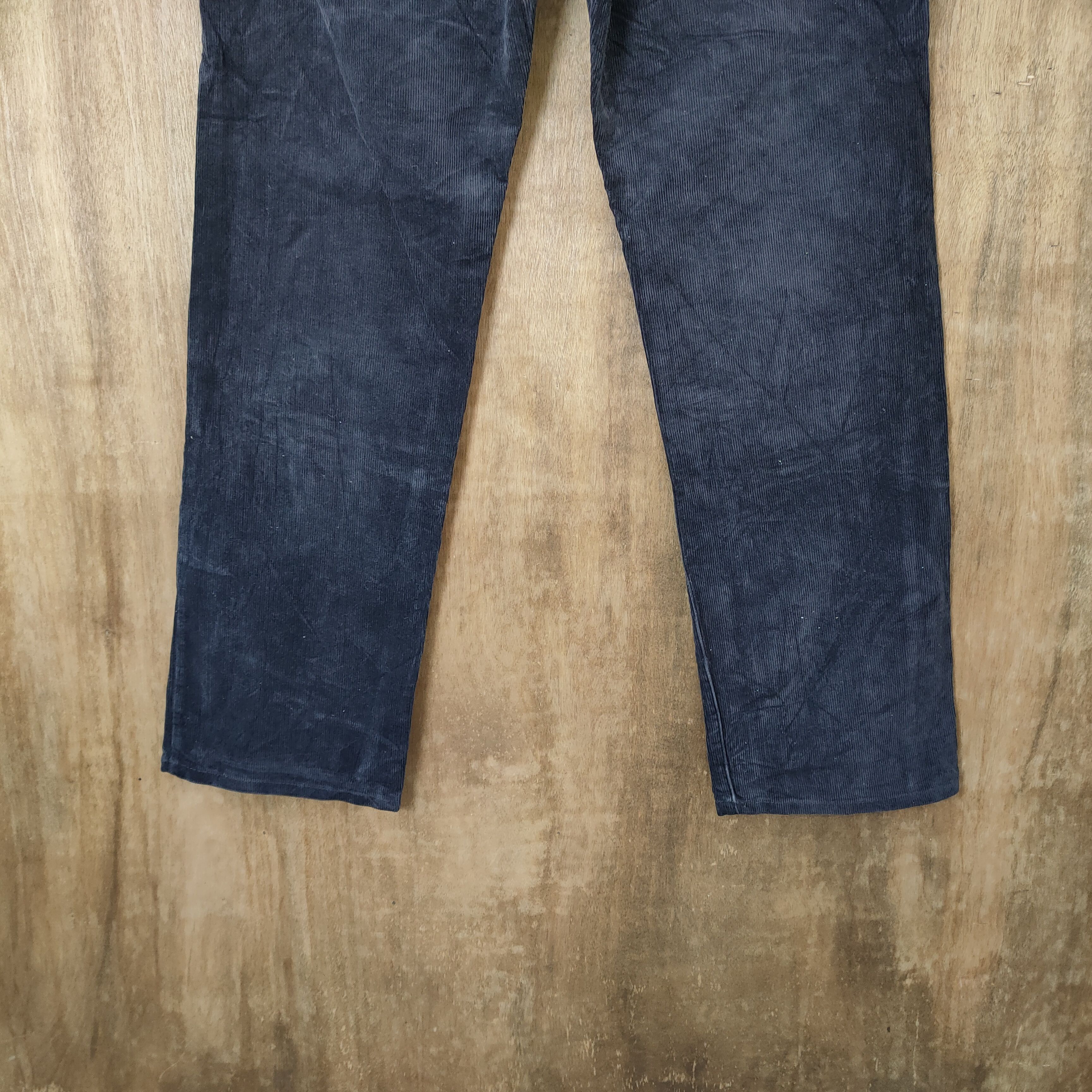 Oshkosh OSH KOSH FADED BLACK CORDUROY PANTS Size US 30 / EU 46 - 6 Thumbnail