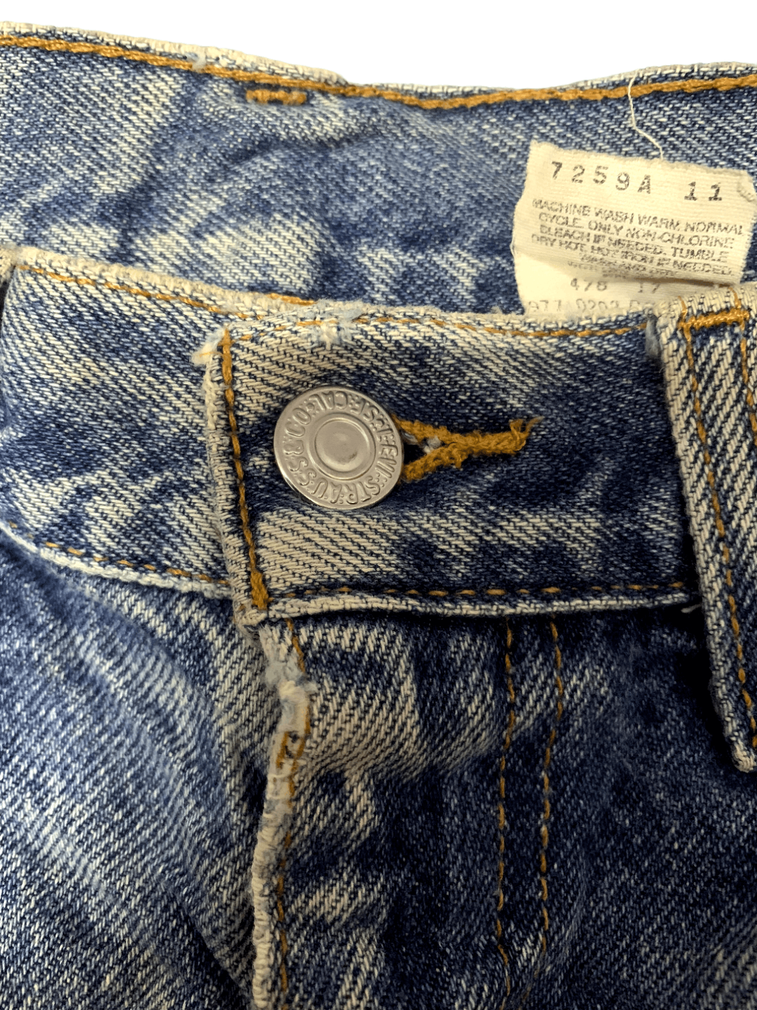 Levi's × Levi's Vintage Clothing Vintage 90s Levis 505 Blue Wash Ripped Distressed Jeans Size US 30 / EU 46 - 4 Thumbnail