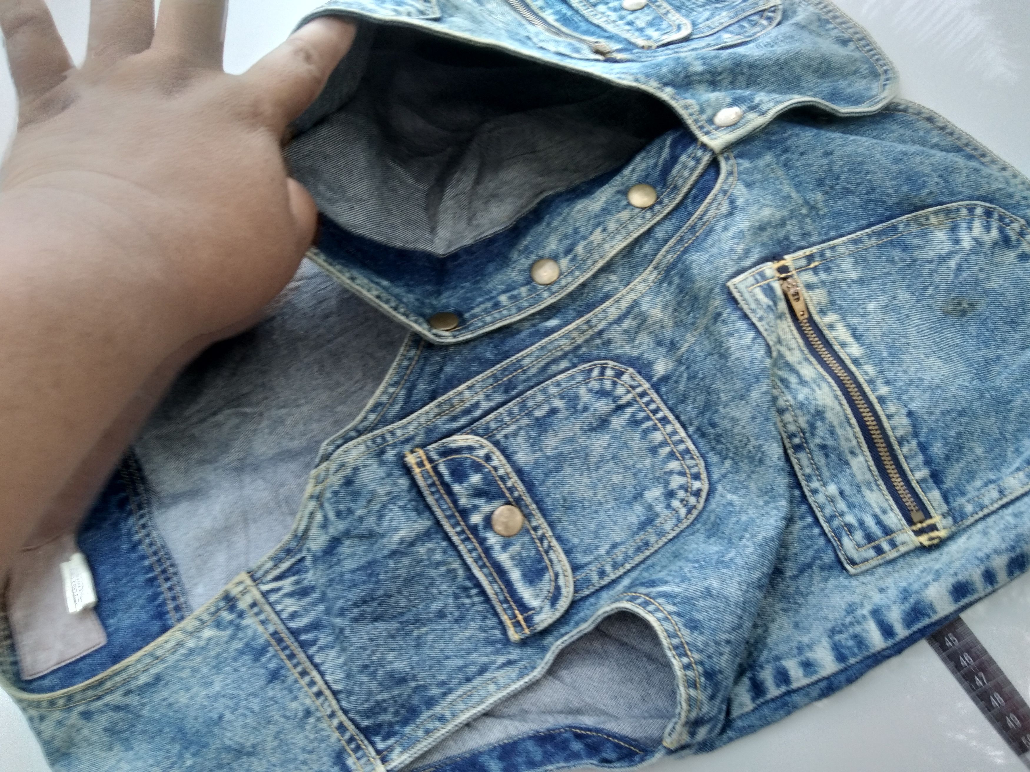 Japanese Brand × Vintage VINTAGE BORDERLESS MEN'S DENIM VEST JACKET Size US M / EU 48-50 / 2 - 7 Thumbnail