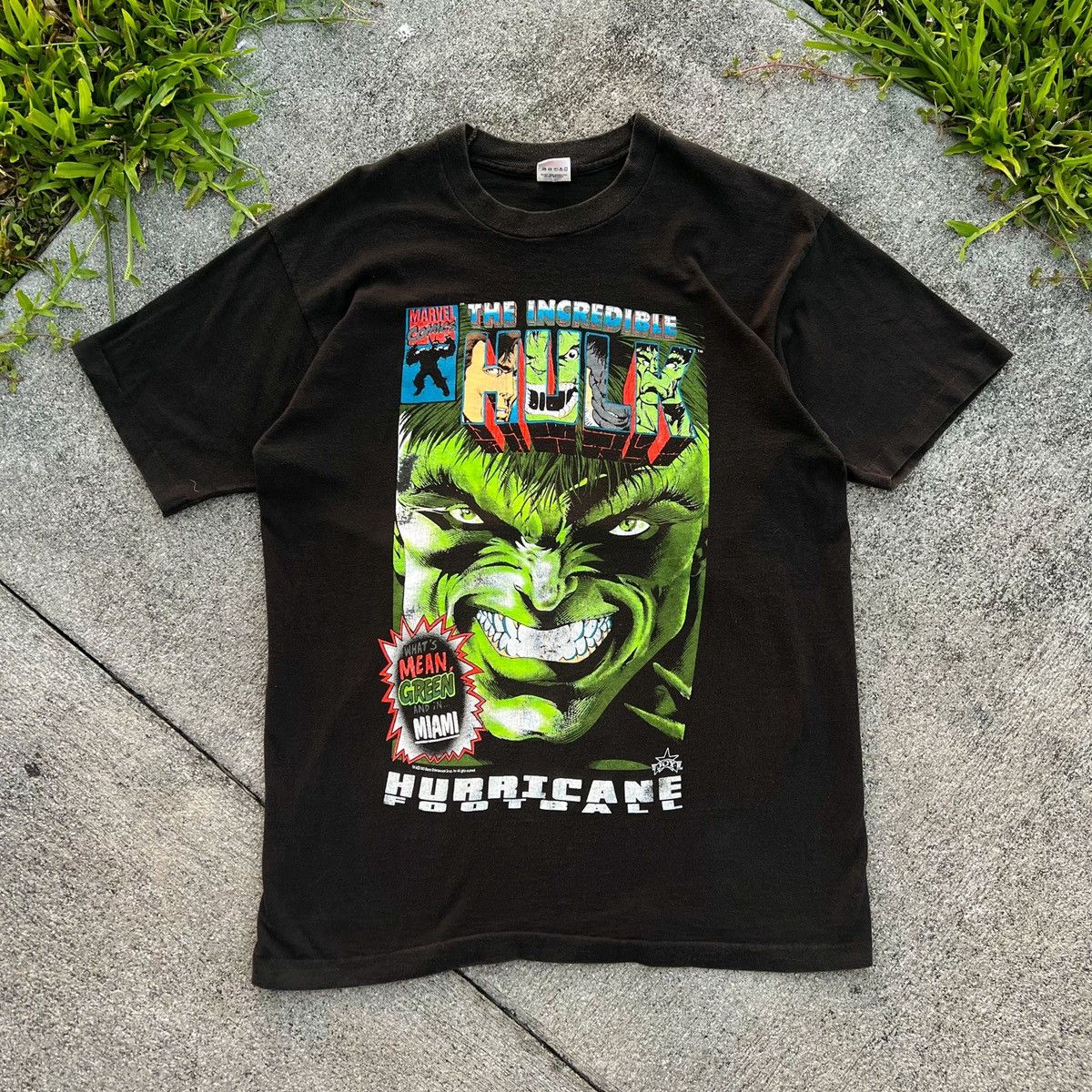 Marvel Comics Vintage 1993 RARE Incredible Hulk Marvel Comics Tee Size US L / EU 52-54 / 3 - 1 Thumbnail