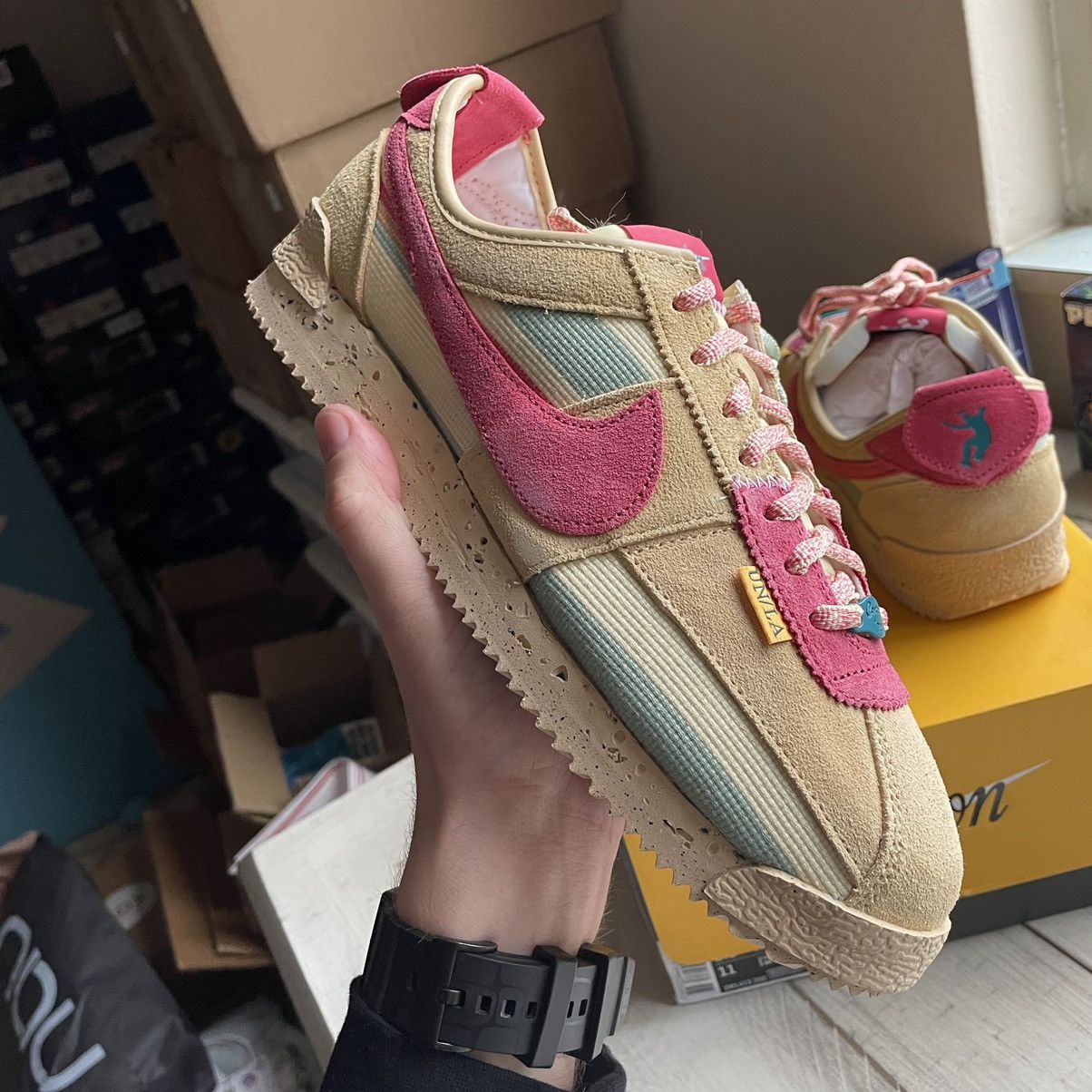 Nike CORTEZ SPECiAL PROJECT SESAME PiNK CLAY DUTCH GREEN Size US 9.5 / EU 42-43 - 5 Thumbnail