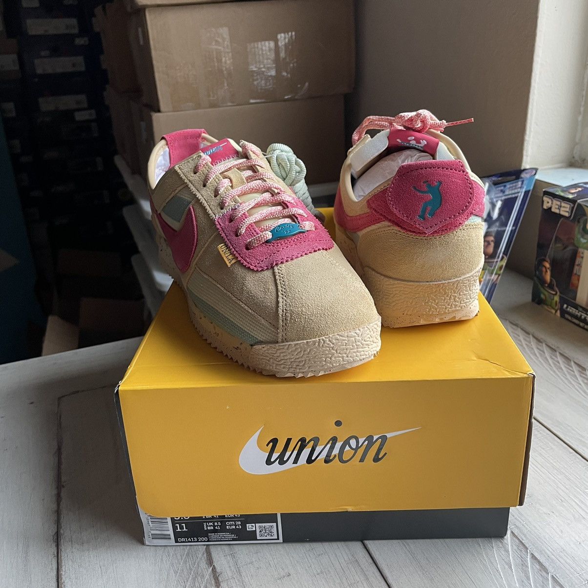 Nike CORTEZ SPECiAL PROJECT SESAME PiNK CLAY DUTCH GREEN Size US 9.5 / EU 42-43 - 2 Thumbnail