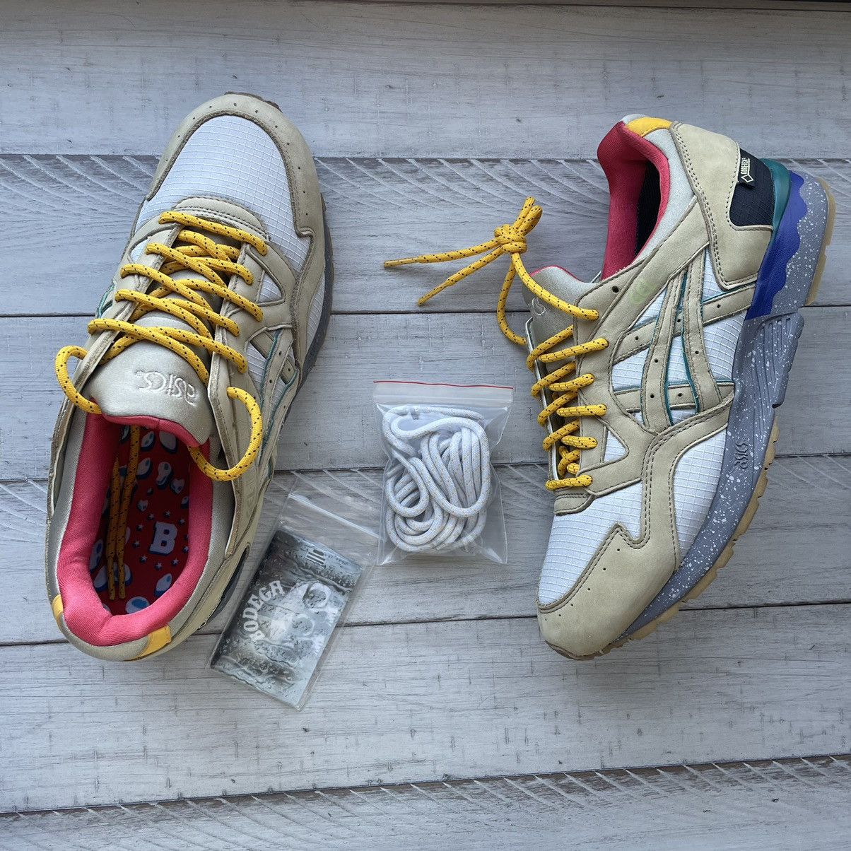 Asics × Bodega × Goretex 2014 GEL LYTE V 5 GET WET VAPOR BLUE OLiVE GREY H44GK4880 Size US 9.5 / EU 42-43 - 6 Thumbnail