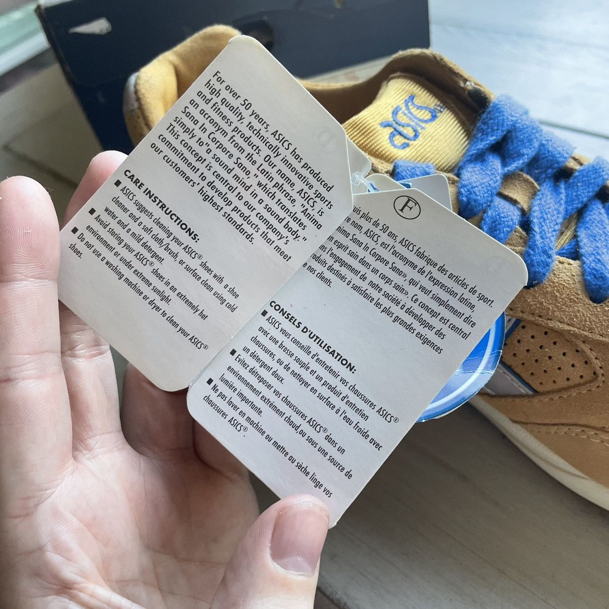 Asics 2012 GEL SAGA ii FOOTPATROL WHEAT BEiGE TAN SUEDE H20RK6342 Size US 10.5 / EU 43-44 - 16 Thumbnail