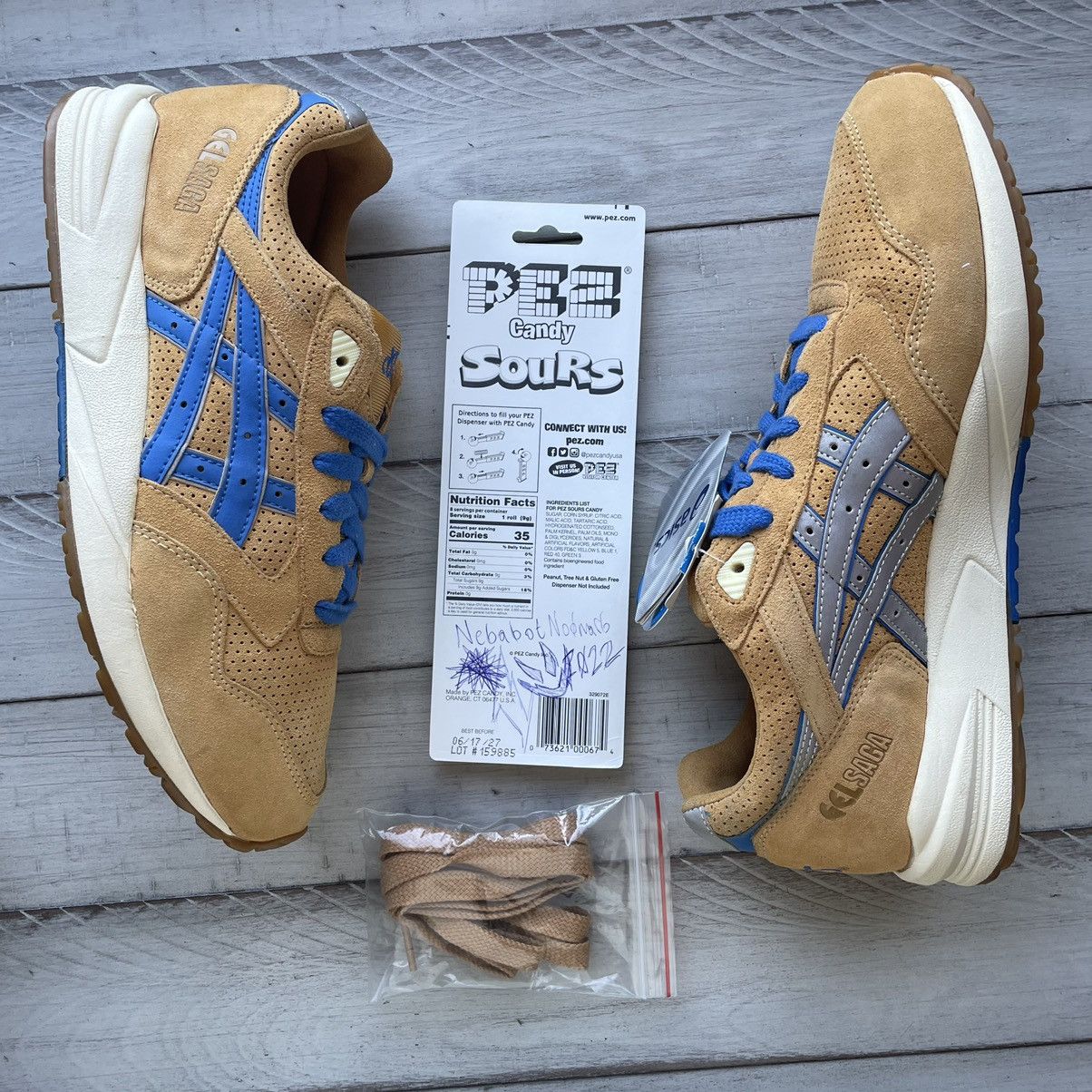 Asics 2012 GEL SAGA ii FOOTPATROL WHEAT BEiGE TAN SUEDE H20RK6342 Size US 10.5 / EU 43-44 - 19 Thumbnail