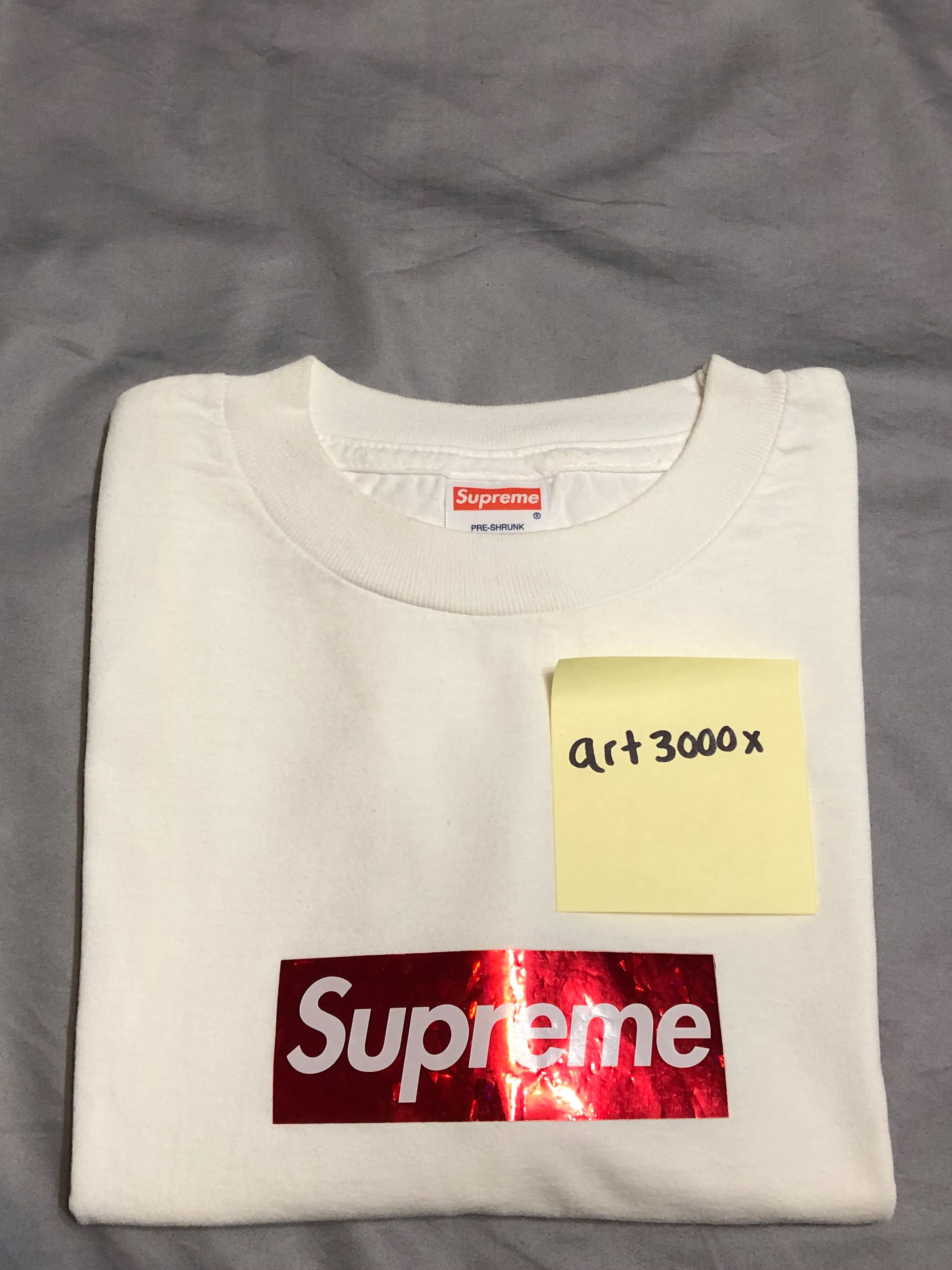 Supreme 2006 Supreme Red Holographic Box Logo T-Shirt Size US M / EU 48-50 / 2 - 1 Thumbnail