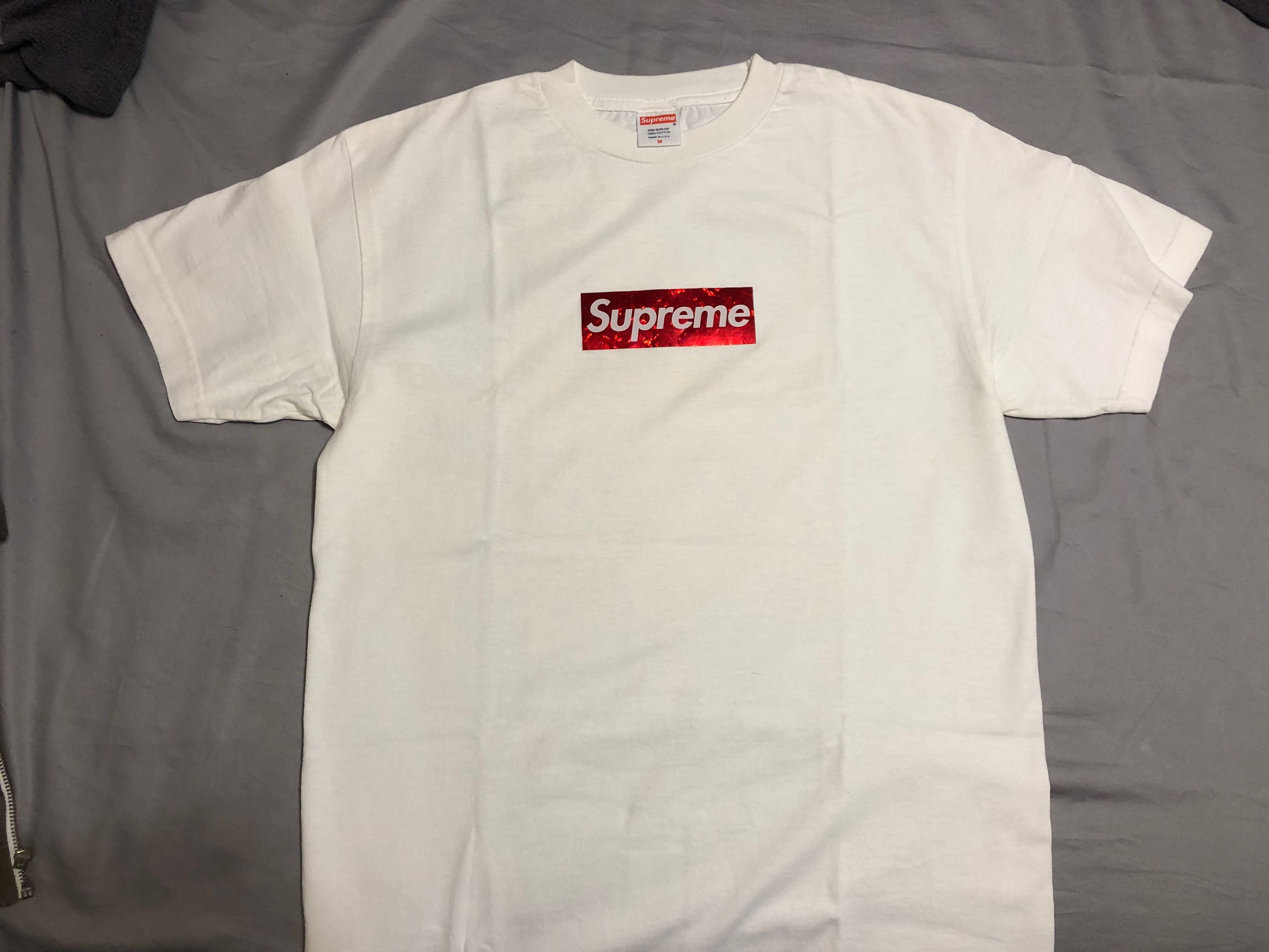 Supreme 2006 Supreme Red Holographic Box Logo T-Shirt Size US M / EU 48-50 / 2 - 3 Thumbnail