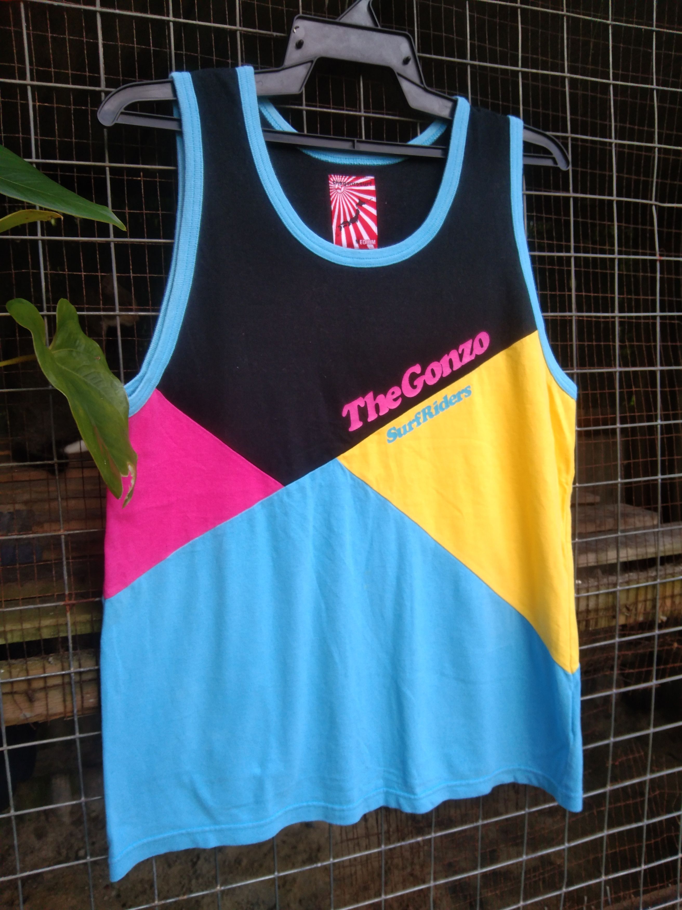 Japanese Brand THE GONZO SURFRIDERS SLEEVELESS Size US M / EU 48-50 / 2 - 3 Thumbnail