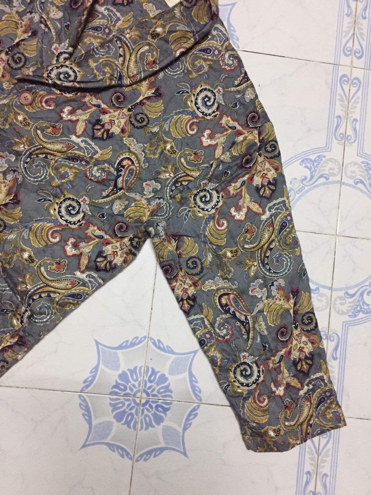 Japanese Brand Flower Paisley Overprinted Jacket Made in Japan Size US L / EU 52-54 / 3 - 5 Thumbnail