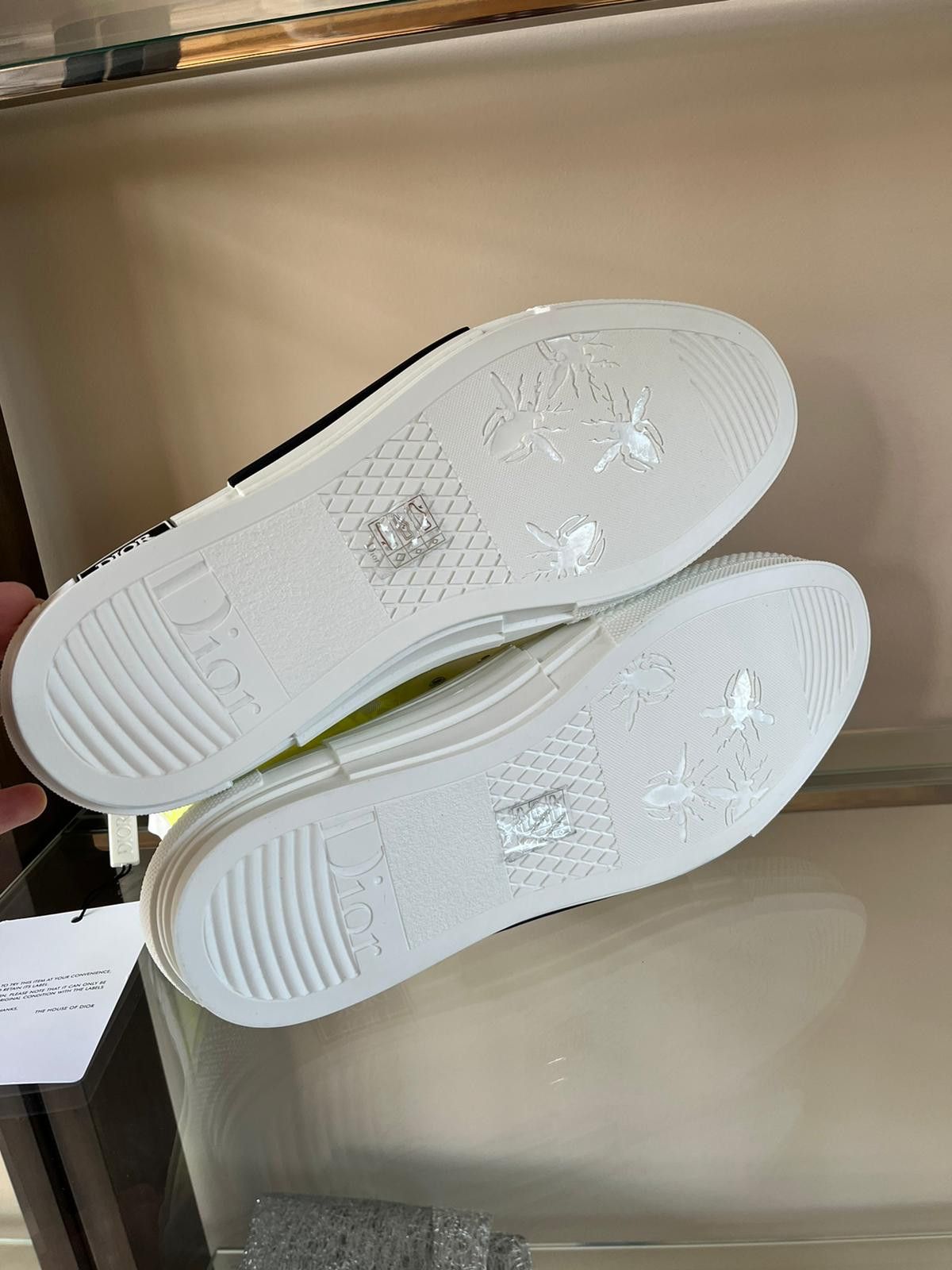 Dior B23 High Top Oblique in Yellow & White Size US 13 / EU 46 - 13 Thumbnail