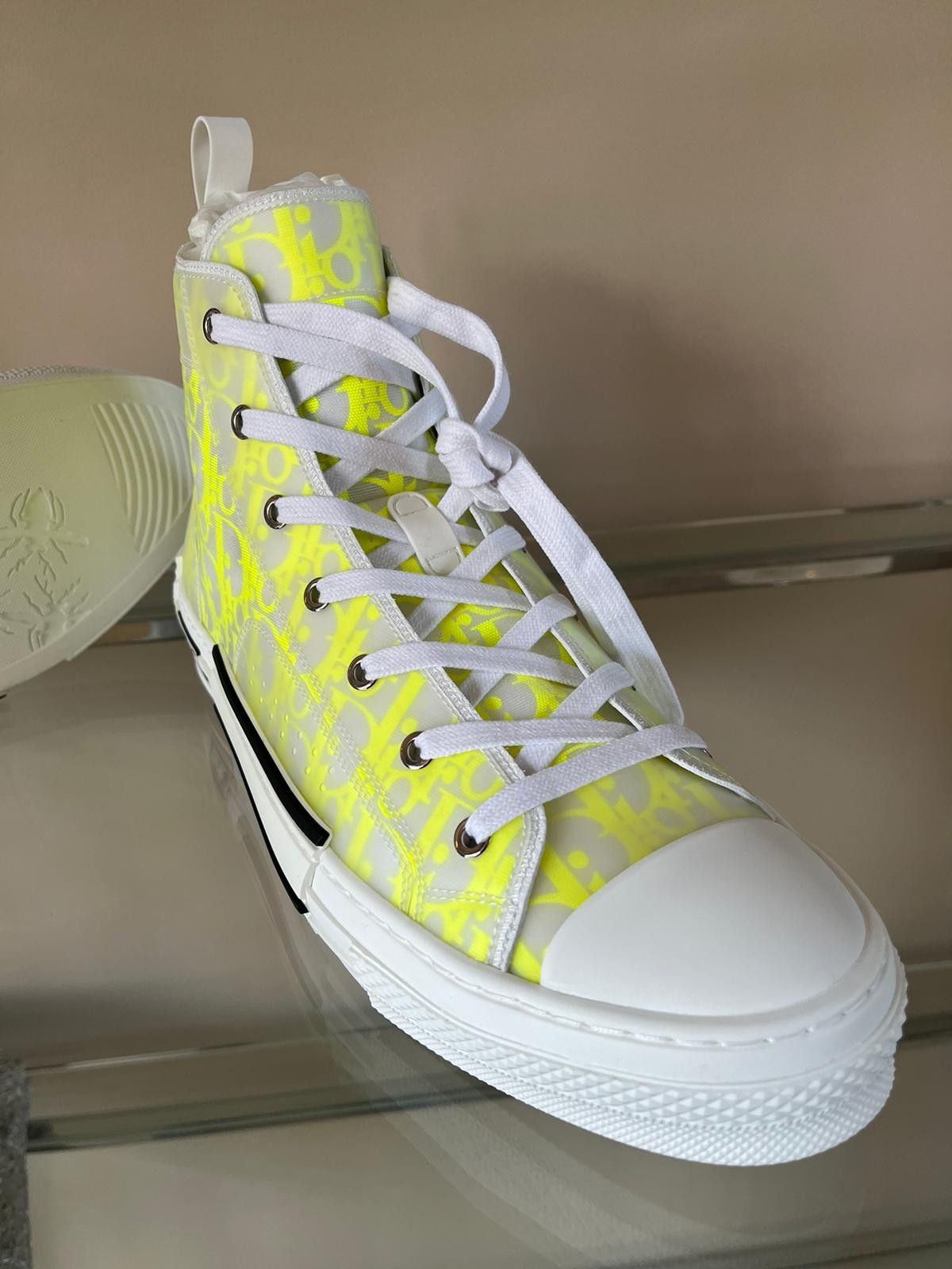 Dior B23 High Top Oblique in Yellow & White Size US 13 / EU 46 - 18 Thumbnail